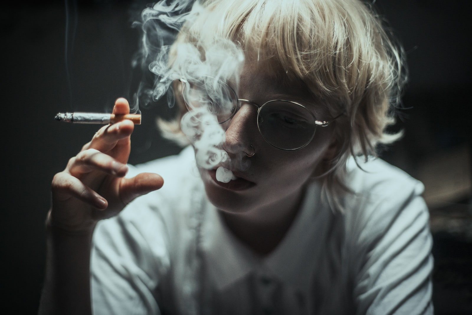 women with glasses, blonde, glasses, 720P, cigarettes, smoking, short hair, women, nose rings, HD Wallpaper