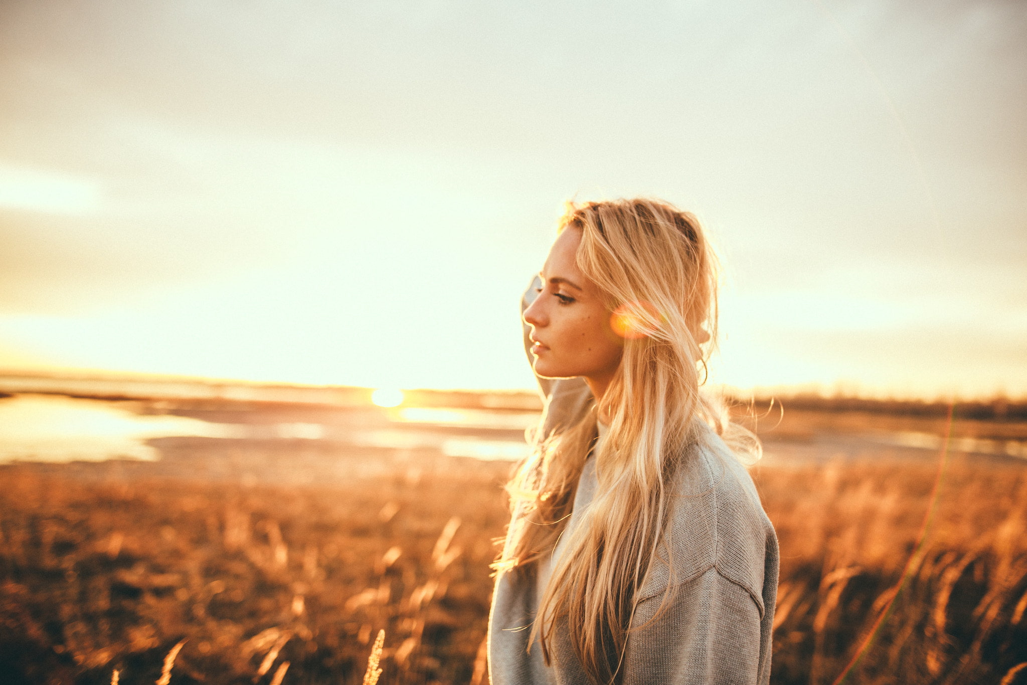 teenager, long hair, field, leisure activity, lens flare, Ben Parker, beautiful woman, sunset, hair, land, outdoors, 1080P, women, freedom, hands in hair, HD Wallpaper