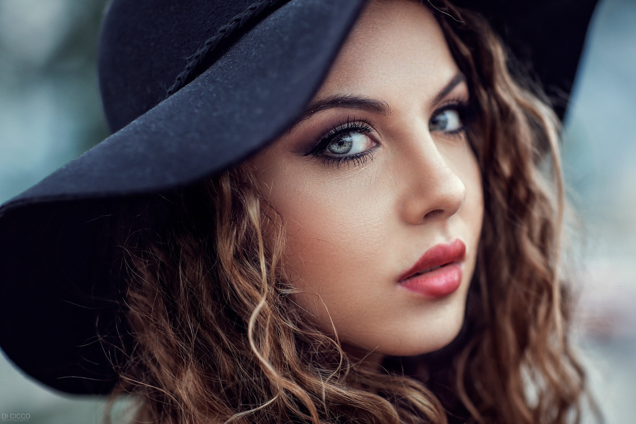 wavy hair, portrait, adult, make-up, beautiful woman, contemplation, green eyes, headshot, young women, face, depth of field, hat, human body part, beautiful people, HD Wallpaper