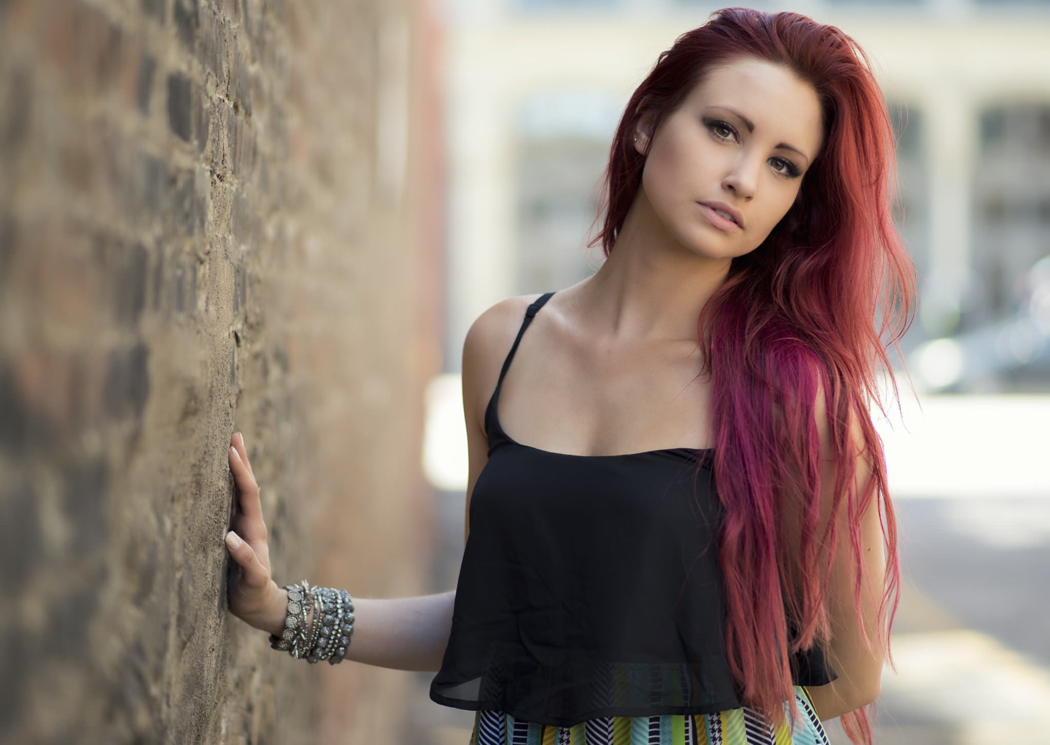 face, walls, hair, 1080P, women, portrait, dyed, dyed hair, HD Wallpaper