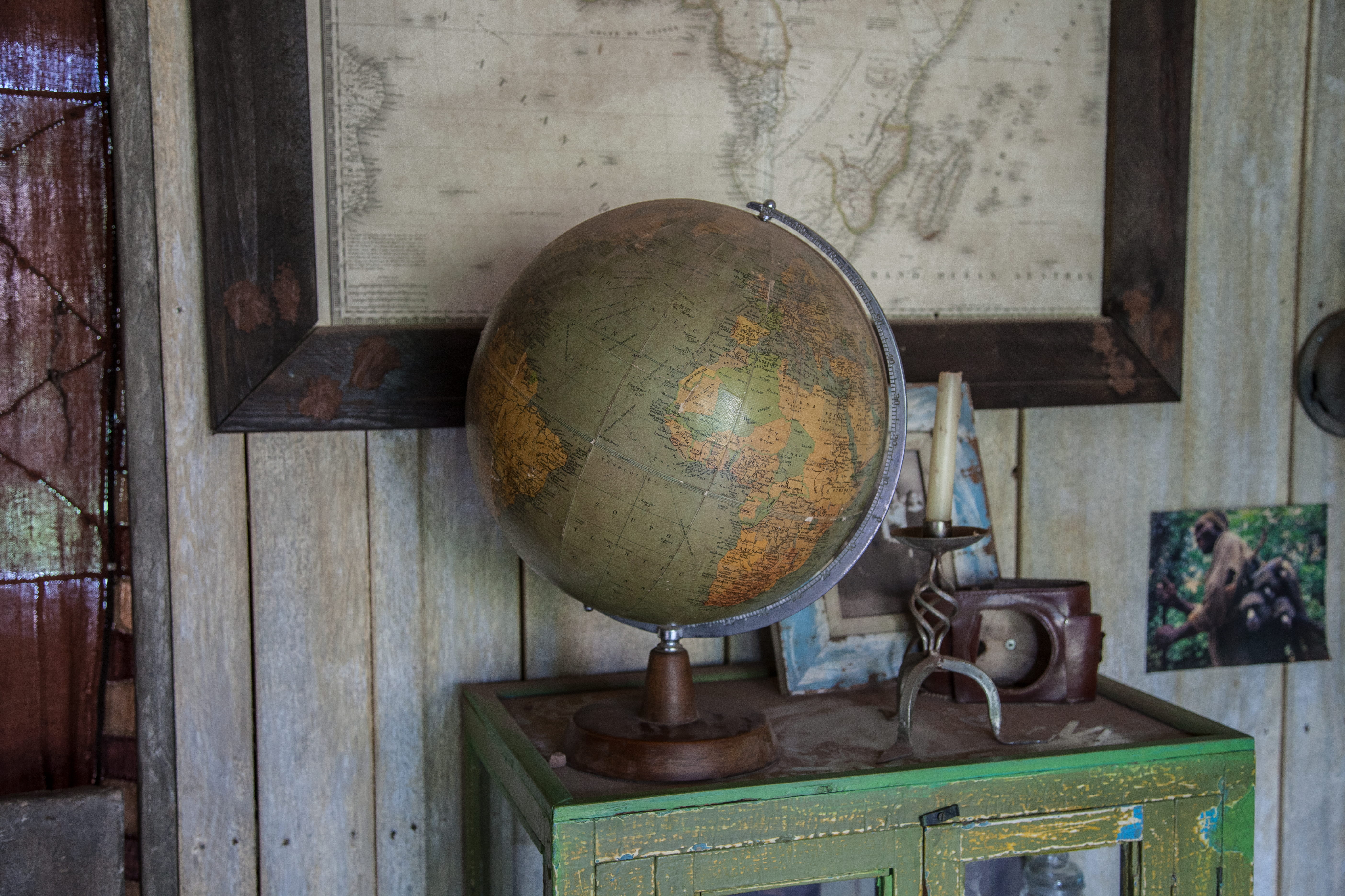 day, wood - material, indoors, no people, table, still life, planet earth, architecture, old, sphere, globe, antique, globe - man made object, africa, retro, HD Wallpaper