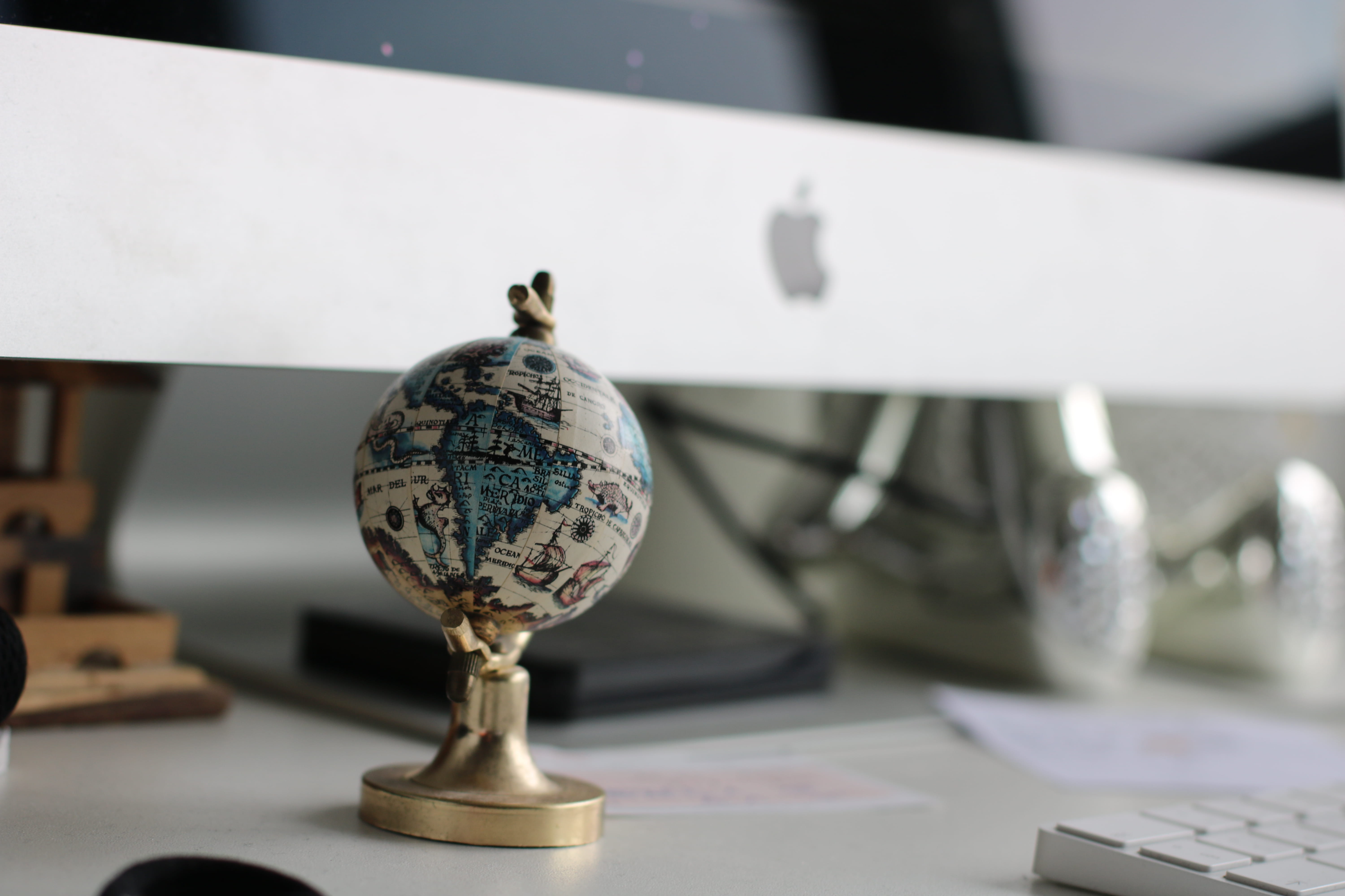 desk, sphere, communication, indoors, focus on foreground, day, wooden, white, old, cute, world map, art and craft, mac, planet earth, no people, miniature, HD Wallpaper