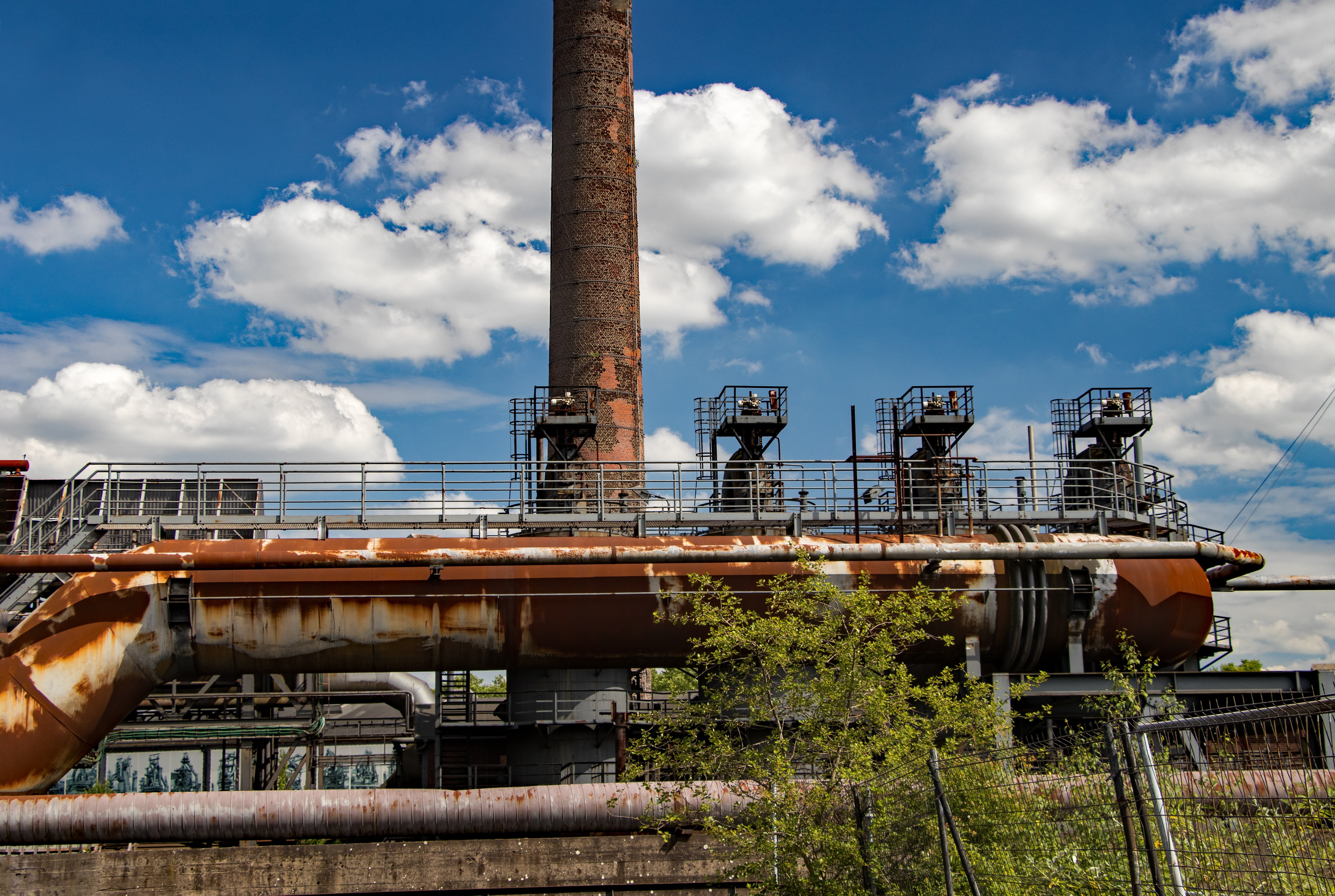 smoke stack, outdoors, old building, ruhr area, rusty, old, architecture, factory building, pipe - tube, built structure, steel, cloud - sky, no people, HD Wallpaper
