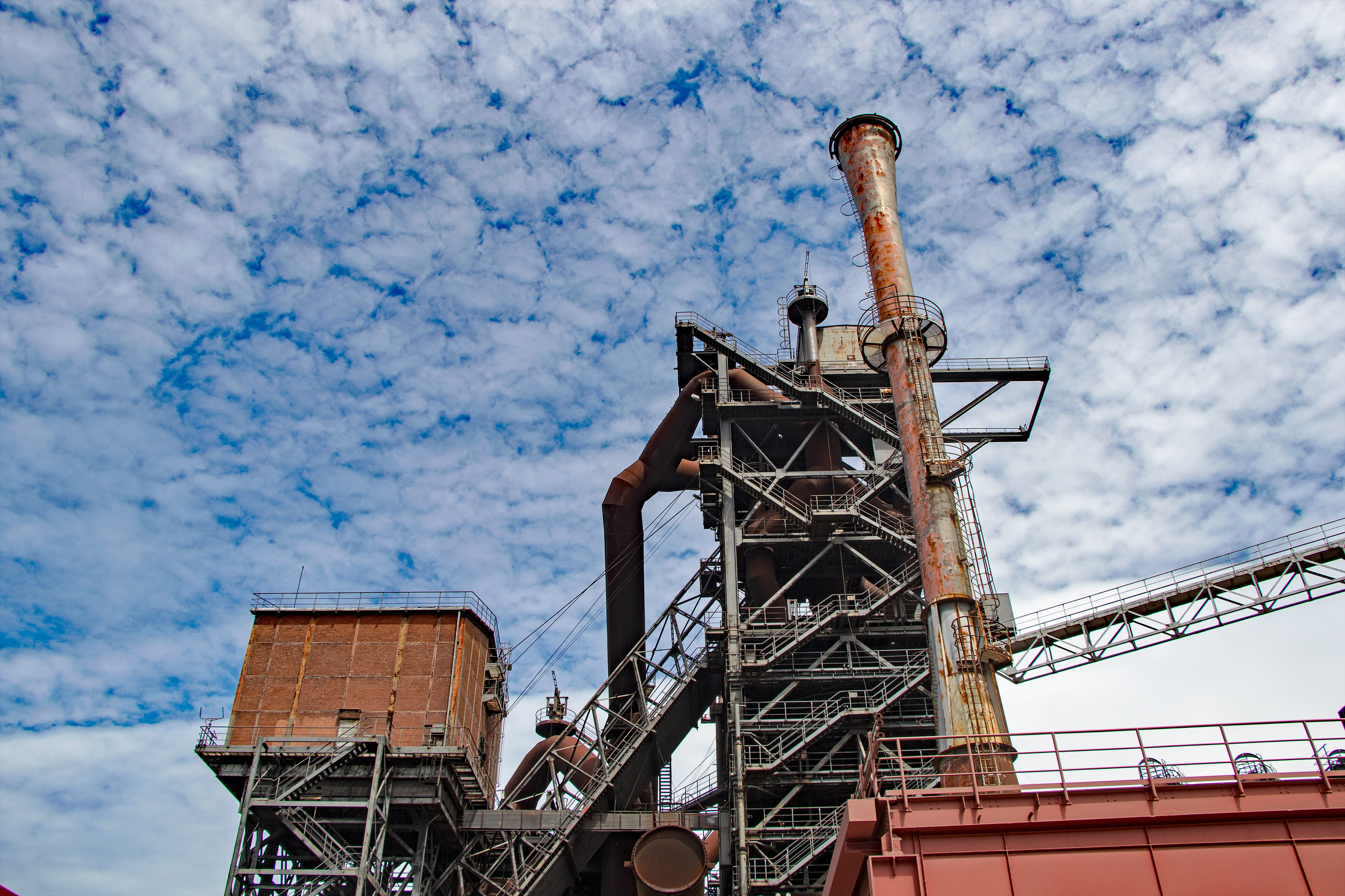 construction industry, old building, technology, building exterior, Duisburg, steel mill, machinery, stainless, places of interest, crane - construction machinery, HD Wallpaper