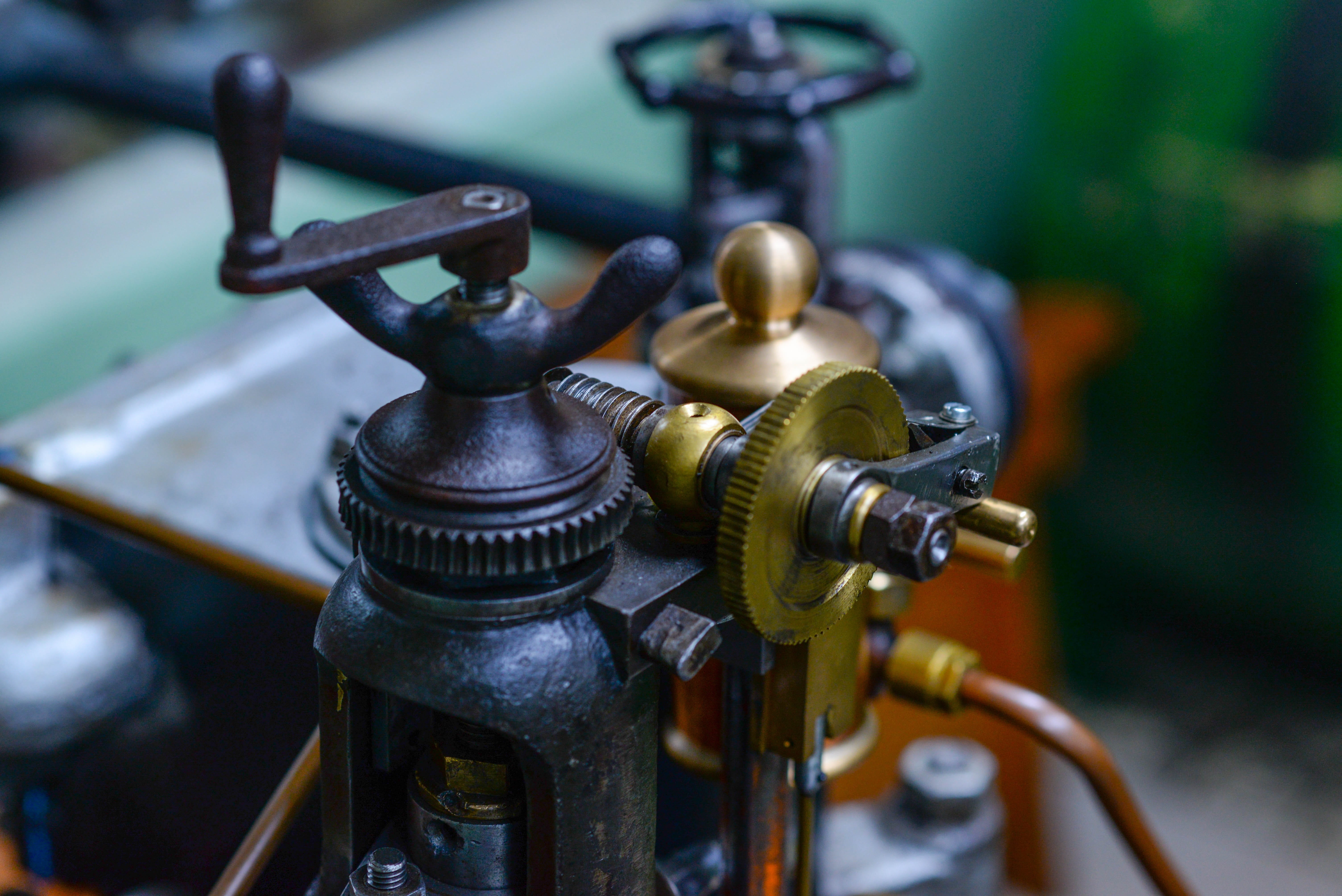 no people, close-up, industry, mechanical, workshop, steam, focus on foreground, tool, machine valve, machine part, machine, machining, engineering, technology, HD Wallpaper