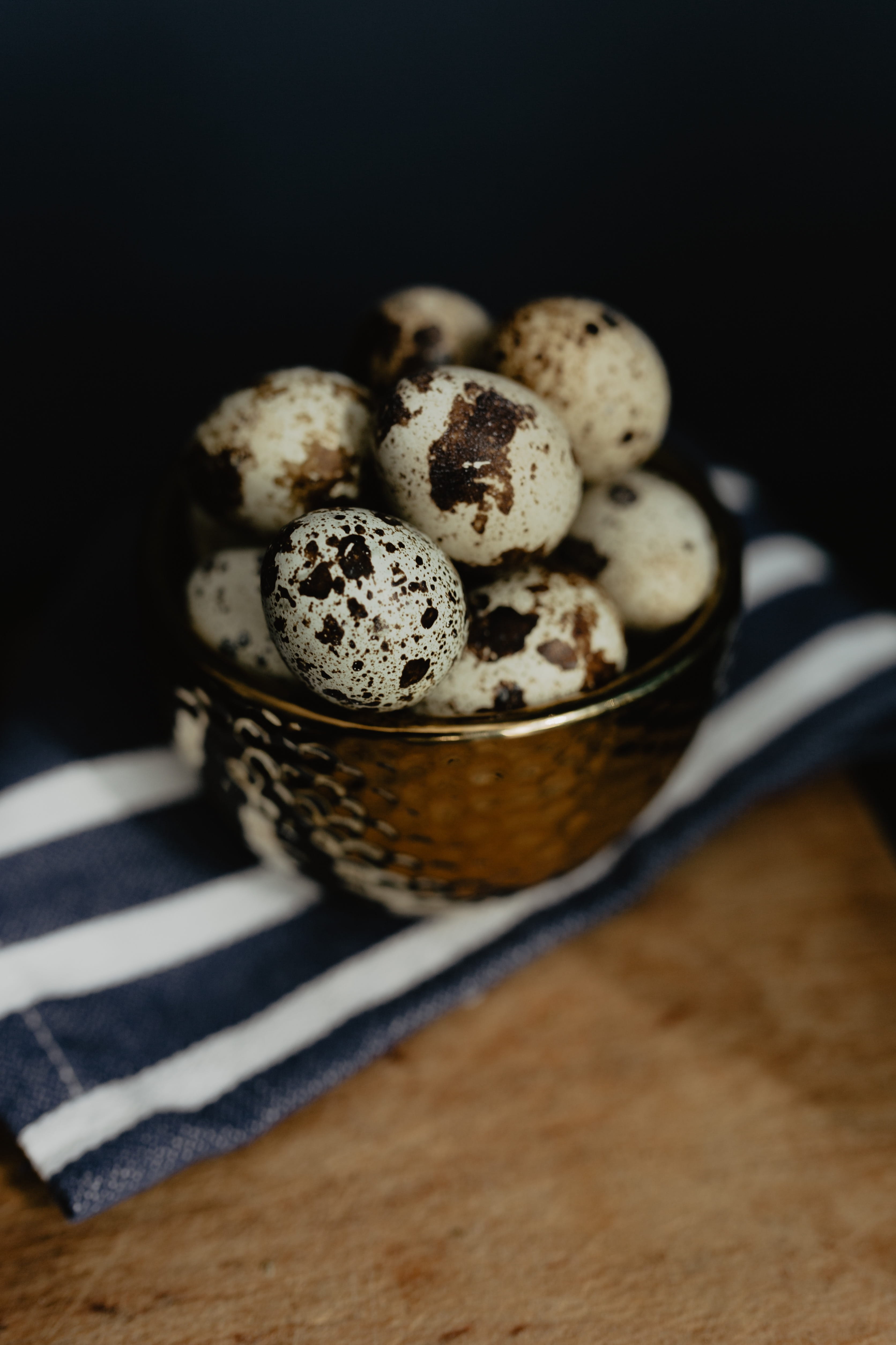 sweet food, spoon, eggs, selective focus, ready-to-eat, close-up, 4K, still life, black background, temptation, no people, easter, wellbeing, eating utensil, Phone HD Wallpaper