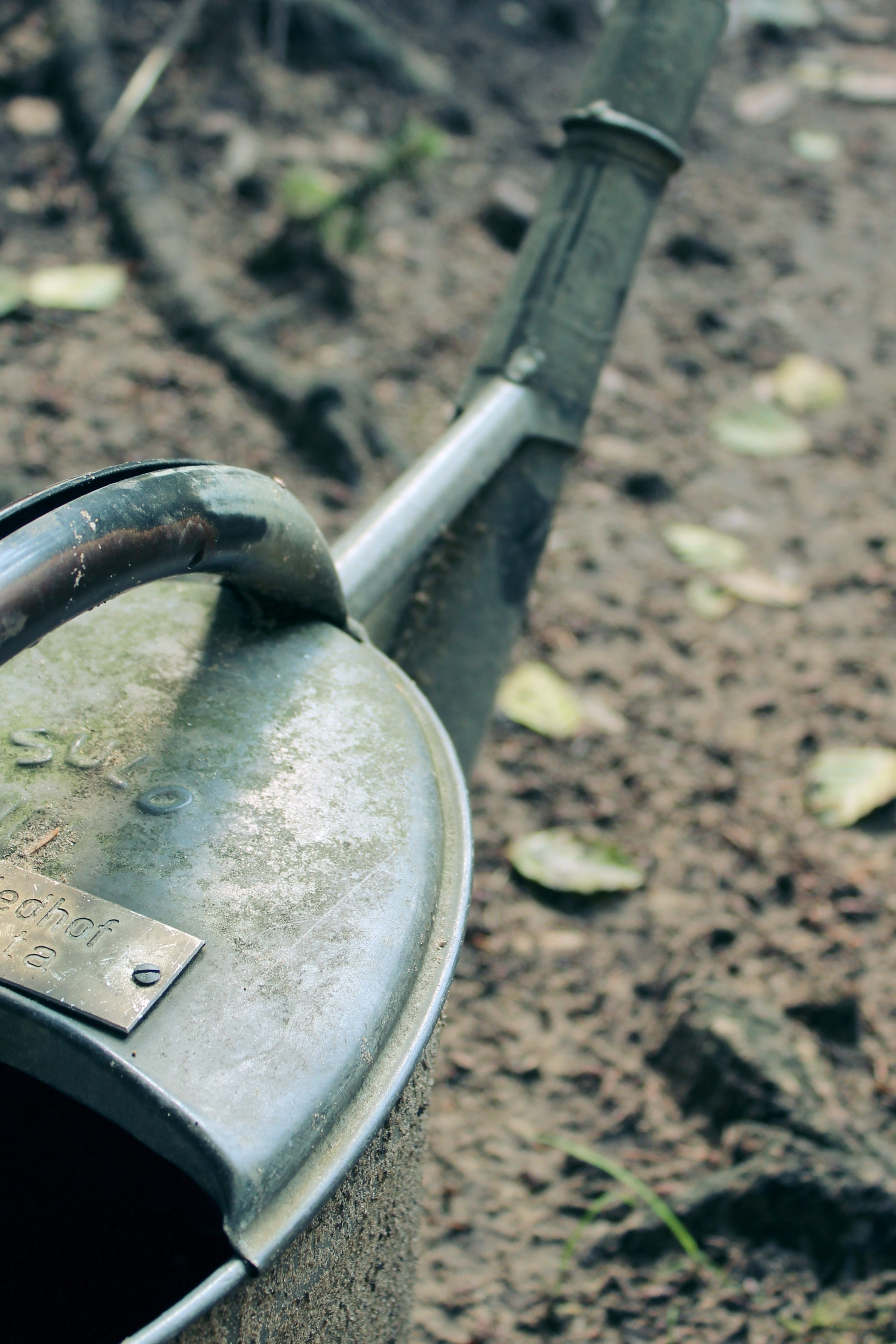metal, selective focus, steel, watering can, security, decoration, dirt, close-up, nature, irrigation, high angle view, zinc plated, water, 4K, sheet, Phone HD Wallpaper