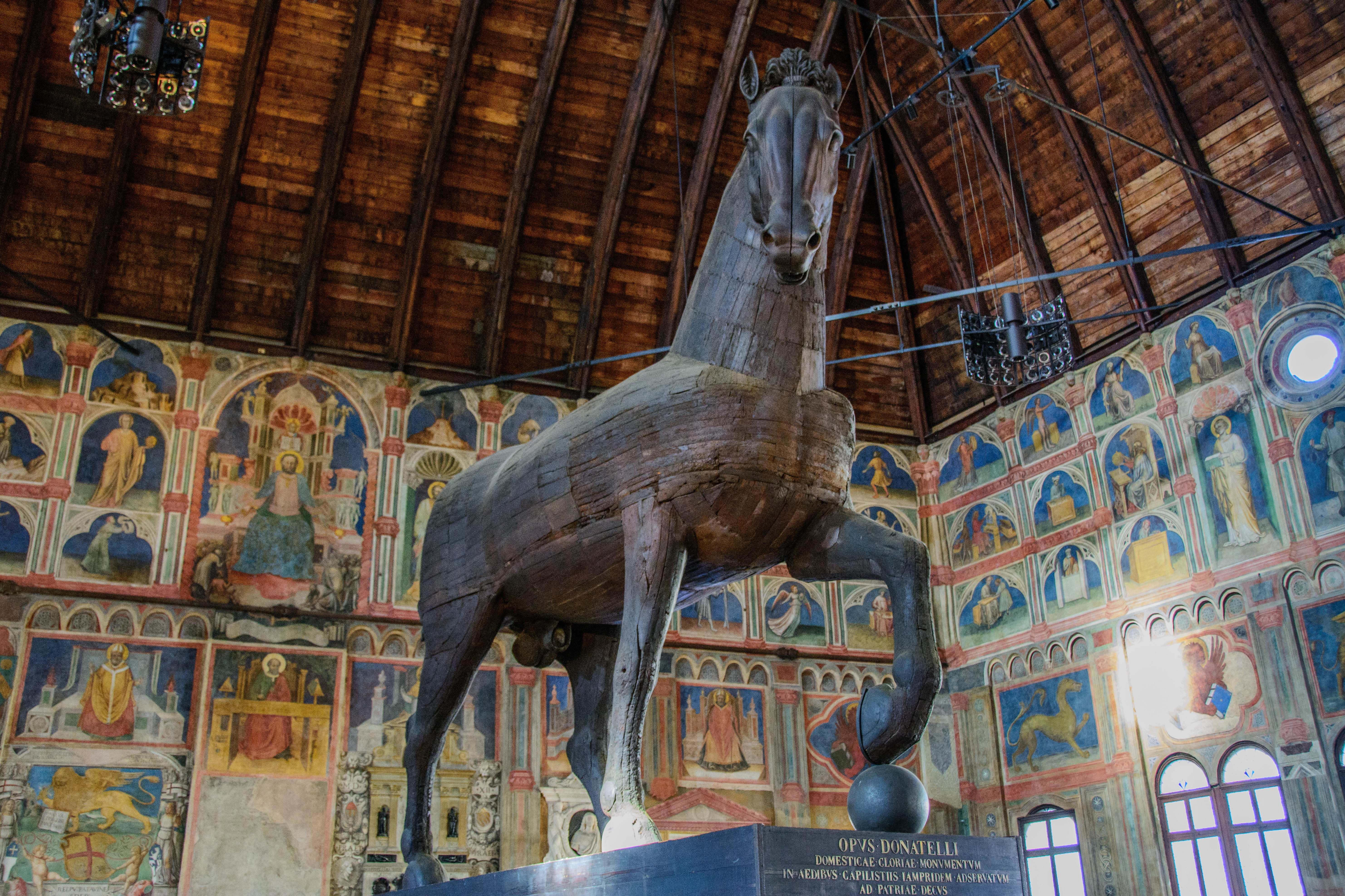horse, statue, sculpture, Wooden Horse, ceiling, 5K, hall, mammal, museum, travel destinations, indoors, architecture, creativity, low angle view, representation, HD Wallpaper