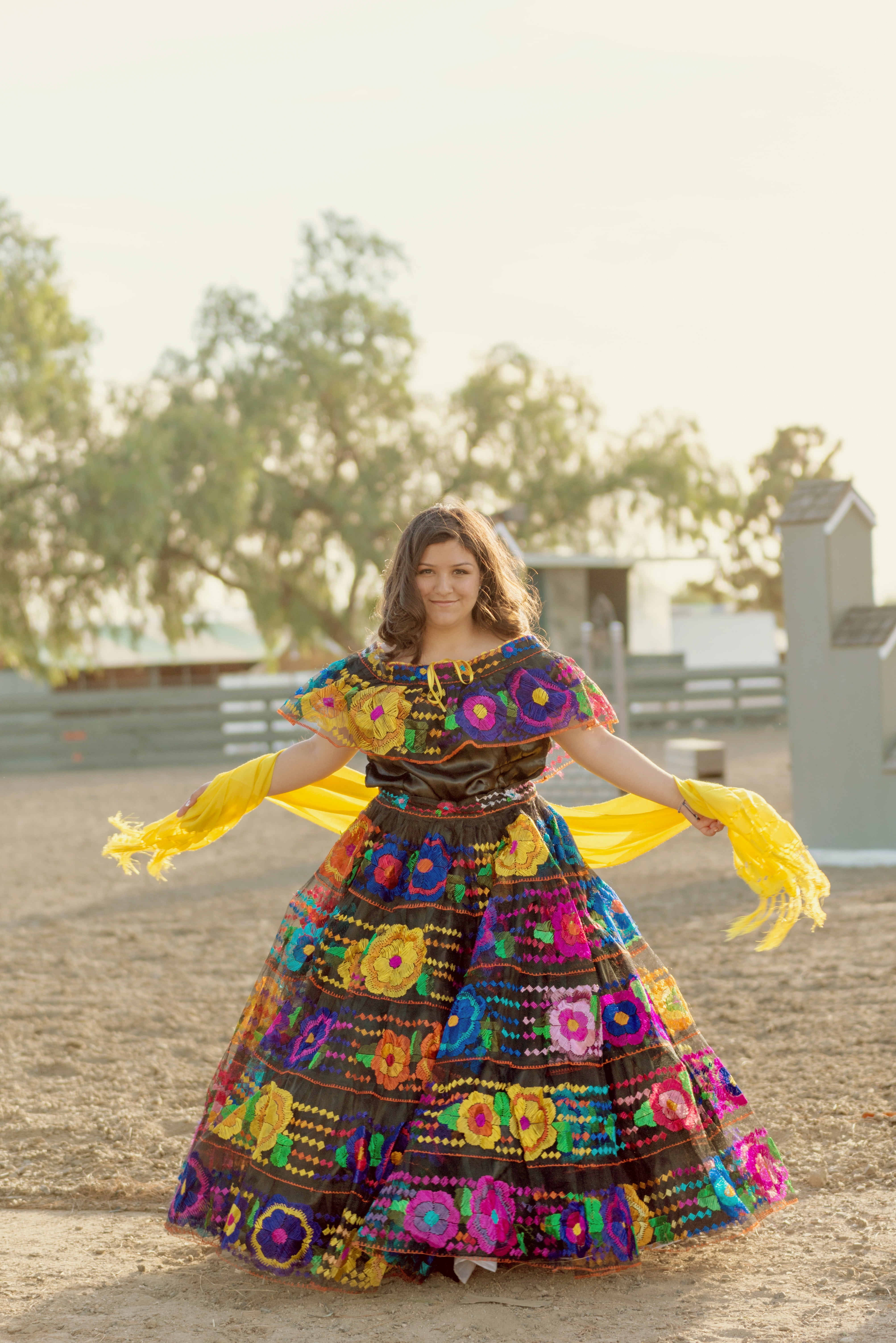teenager, colorful, clothing, person, full length, traditional clothing, woman, american, party, adolescence, joy, birthday, one person, 15, day, events, Phone HD Wallpaper