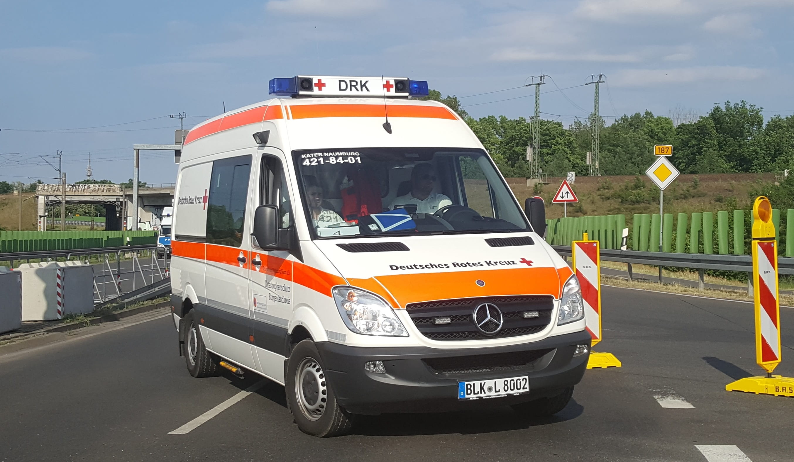 day, fire engine, motor vehicle, truck, safety, mode of transportation, accidents and disasters, mercedes, transport system, benz, orange, land vehicle, HD Wallpaper