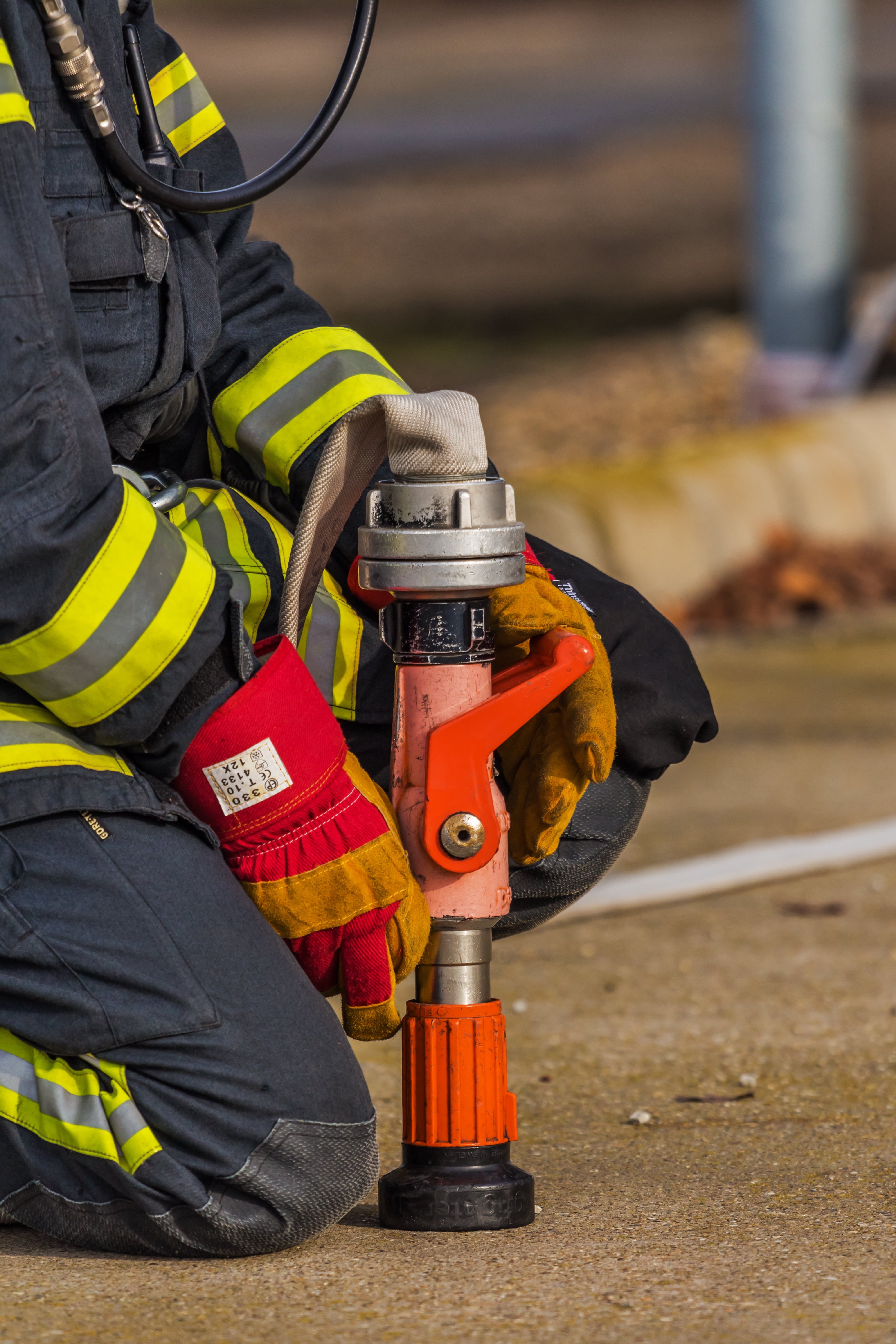 equipment, rescue, industry, focus on foreground, construction Industry, security, uniform, protective workwear, accidents and disasters, firefighter, safety, Phone HD Wallpaper