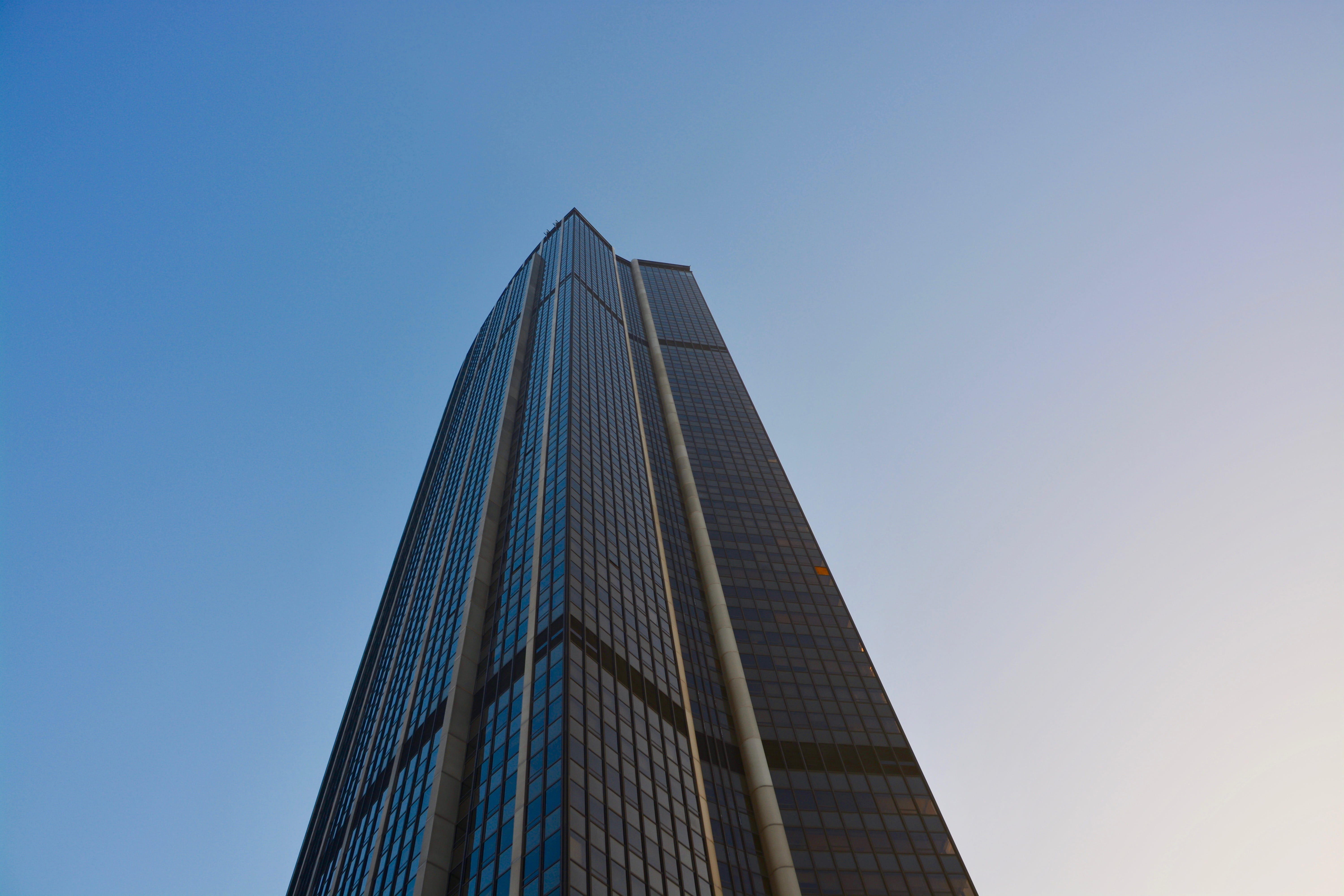 5K, blue, heritage, nature, clear sky, office building exterior, glass tower, low angle view, france capital city, city of paris, outdoors, two-hundred-ten meters high, HD Wallpaper