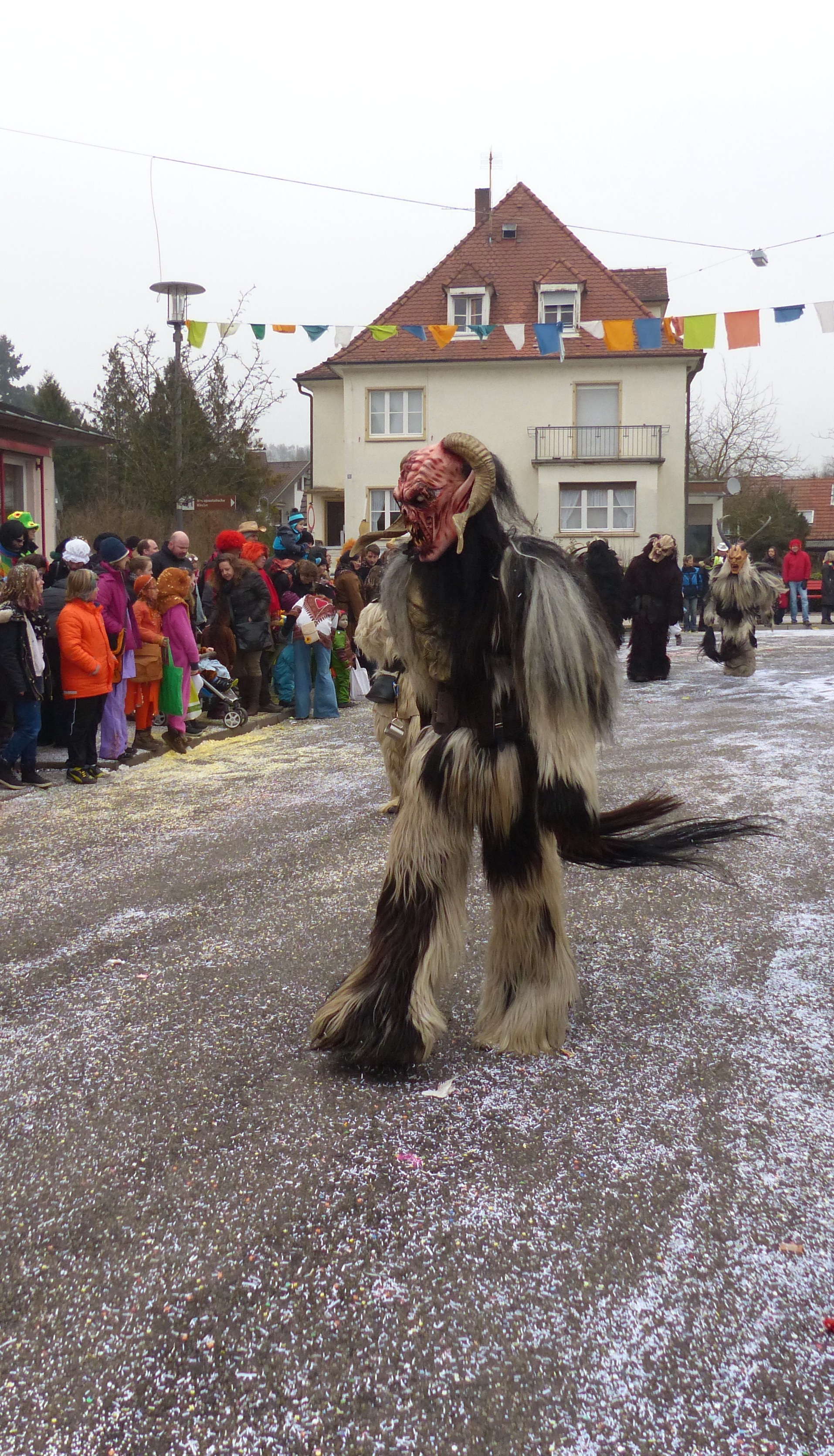 outdoors, day, real people, hells spirits, domestic animals, pets, domestic, building exterior, vertebrate, group of people, men, masquerade, large group of people, Phone HD Wallpaper