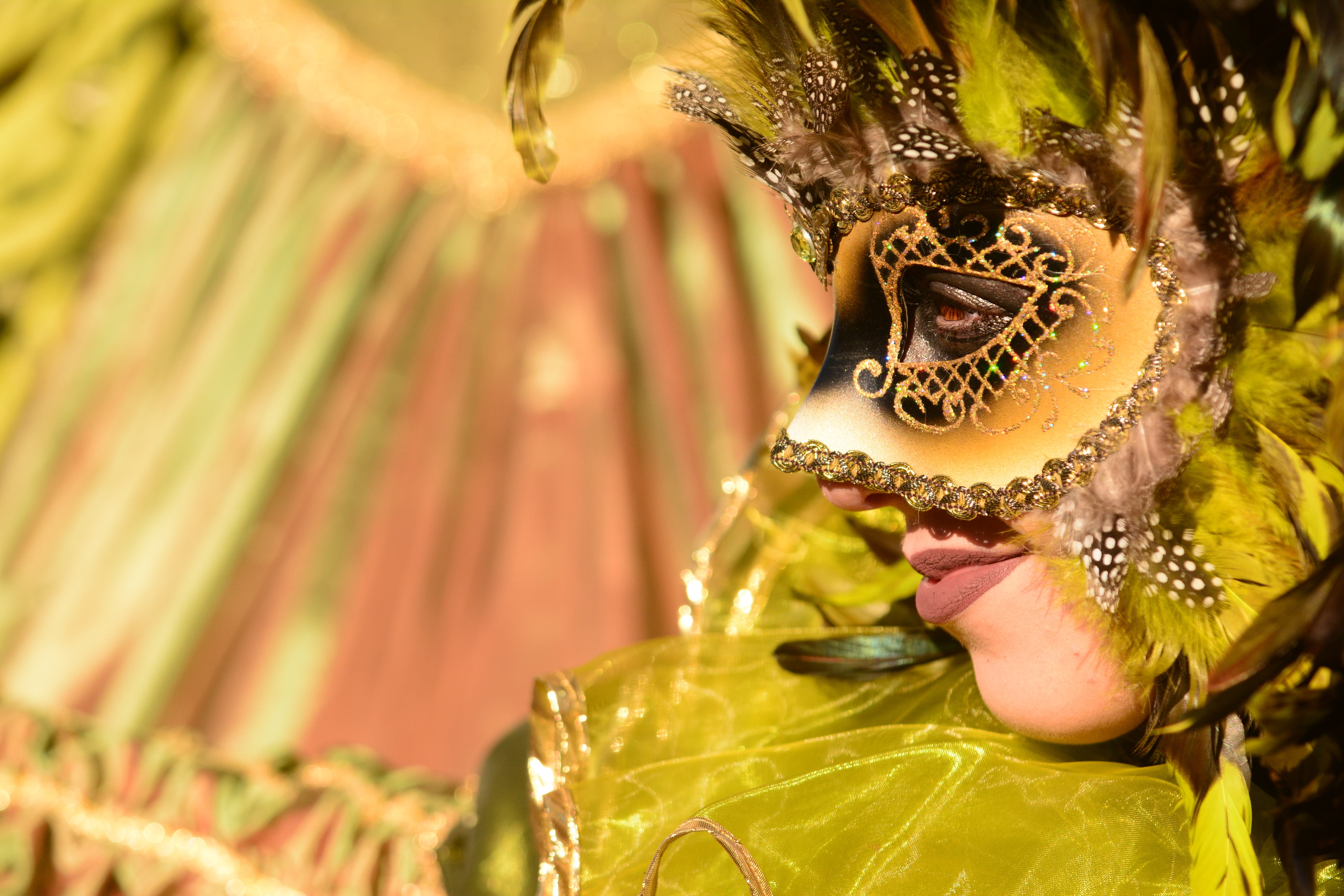colors, focus, Celebration, lifestyles, clothing, close-up, adult, photography, human body part, masquerade, 5K, outdoors, italy, yellow, girl, black, HD Wallpaper