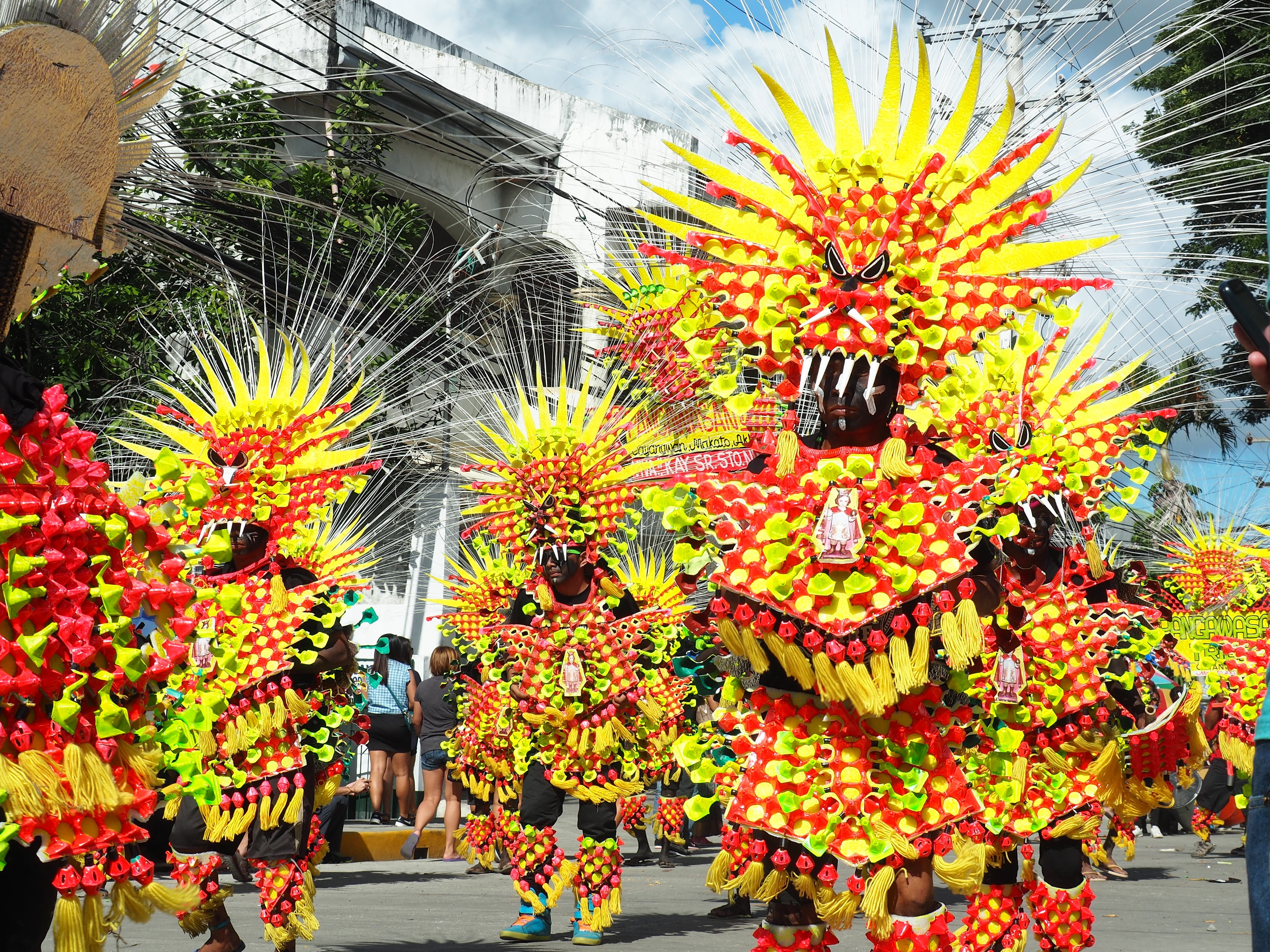 colorful, face, Festival, real people, group of people, carnival, day, built structure, party, 4K, multi colored, flowering plant, devil, sale, plant, HD Wallpaper