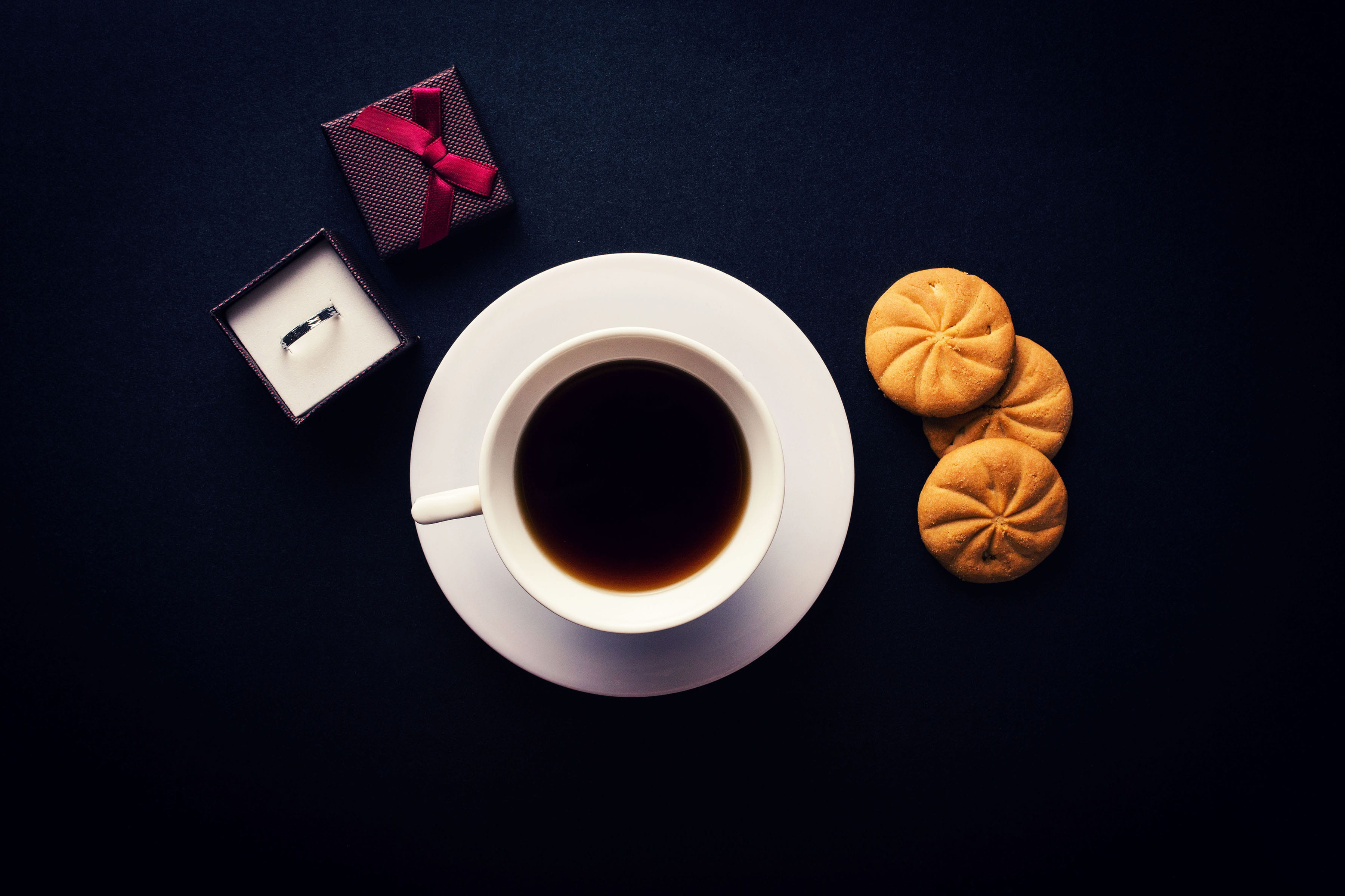 indoors, shot, jewellery, food, food and drink, table, close-up, hot drink, cup, ring, mug, 2K, caffeine, cappuccino, saucer, no people, refreshment, drink, HD Wallpaper