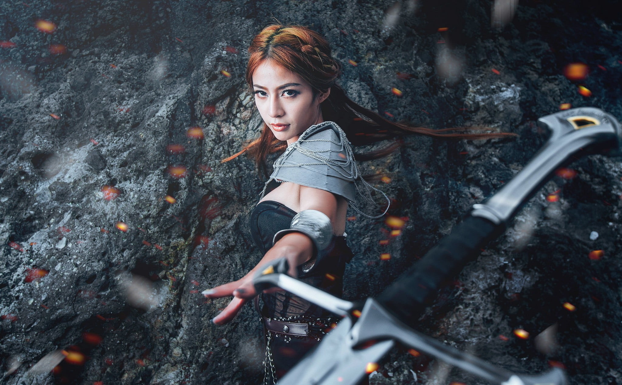 Anduril, long hair, depth of field, 1080P, looking at camera, one person, young women, fashion, redhead, lifestyles, real people, outdoors, cosplay, looking at viewer, HD Wallpaper