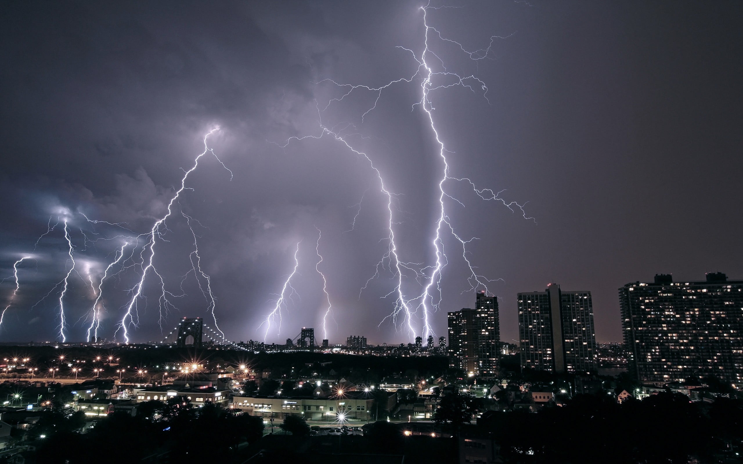 cloud - sky, sky, no people, storm, power, 2K, forked lightning, night, skyscraper, beauty in nature, illuminated, thunderstorm, building, lightings, lightning, HD Wallpaper
