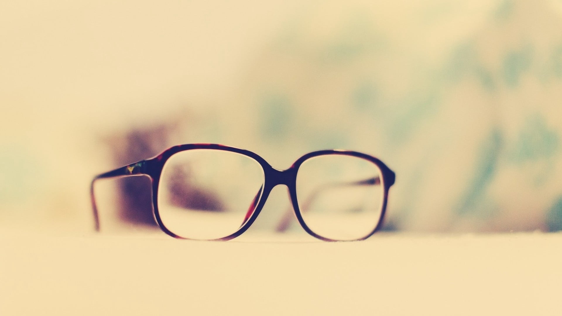eyesight, frames, sunglasses, vision, backgrounds, nerd, focus on foreground, personal Accessory, form, transparent, close-up, black, simplicity, looking, HD Wallpaper