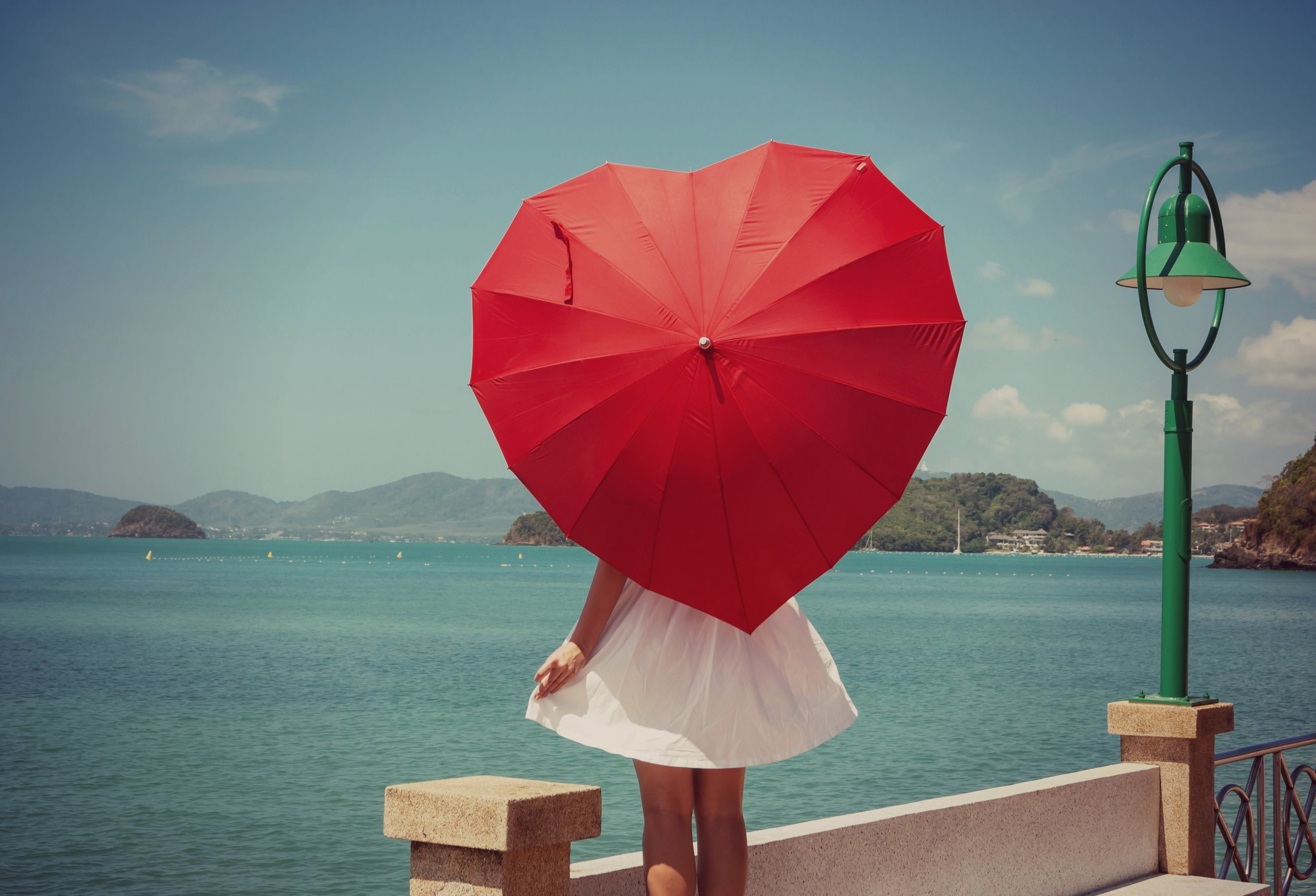 seascape, parasol, full screen, security, scenics - nature, beauty In Nature, rear view, vacations, leisure activity, widescreen, nature, girl, HD Wallpaper