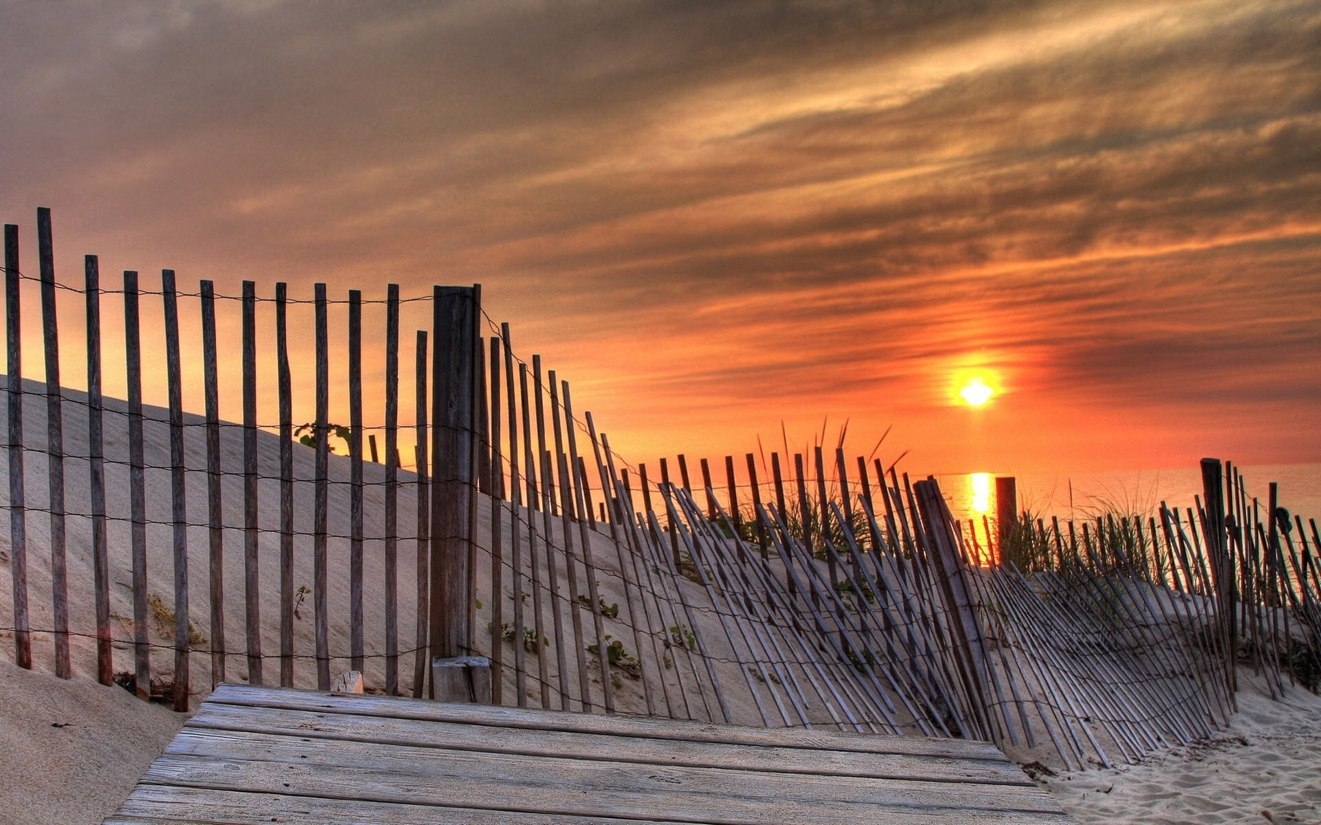 fence, scenics - nature, silhouette, cloud - sky, beauty in nature, sunset, sky, protection, evening, wooden, boundary, sunlight, orange color, barrier, HD Wallpaper