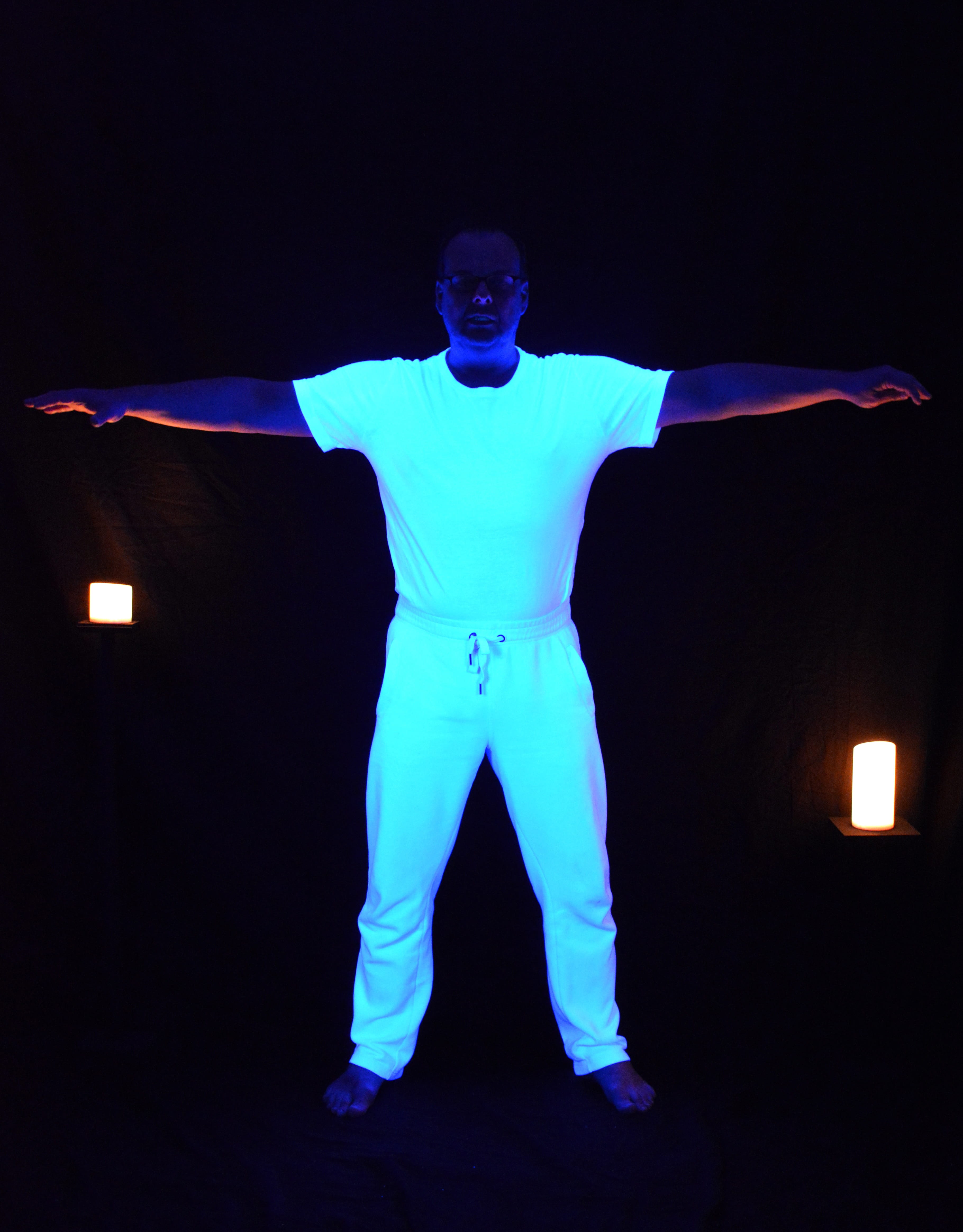 human, young men, 4K, Black Light, night, only men, casual clothing, arms outstretched, human limb, one person, poor, Man, blue, full length, black, portrait, Phone HD Wallpaper