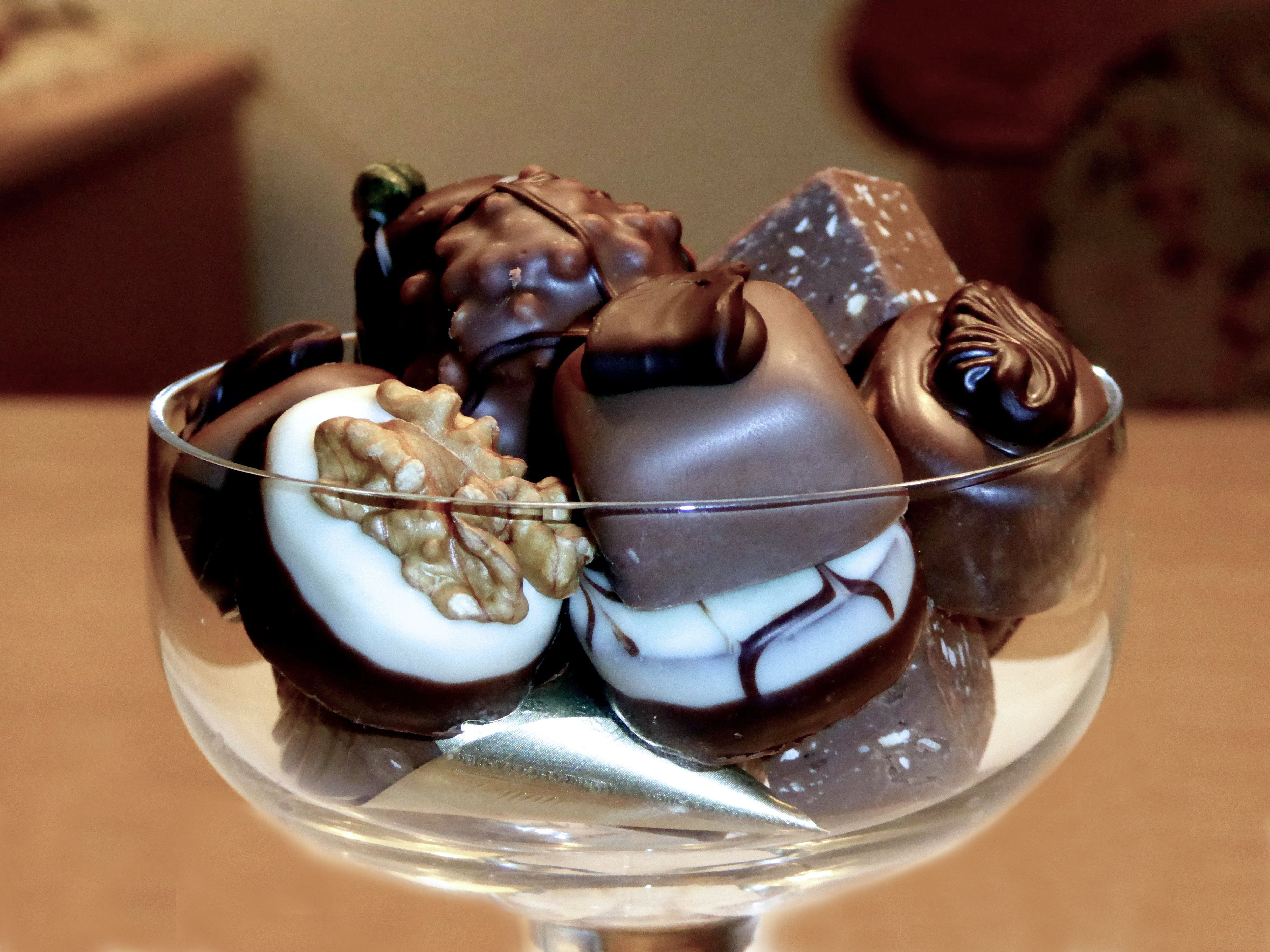 no people, dessert, walnut pralines, tray, benefit from, indulgence, delicious, table, sweet, sweet food, unhealthy eating, baked, indoors, ready-to-eat, HD Wallpaper