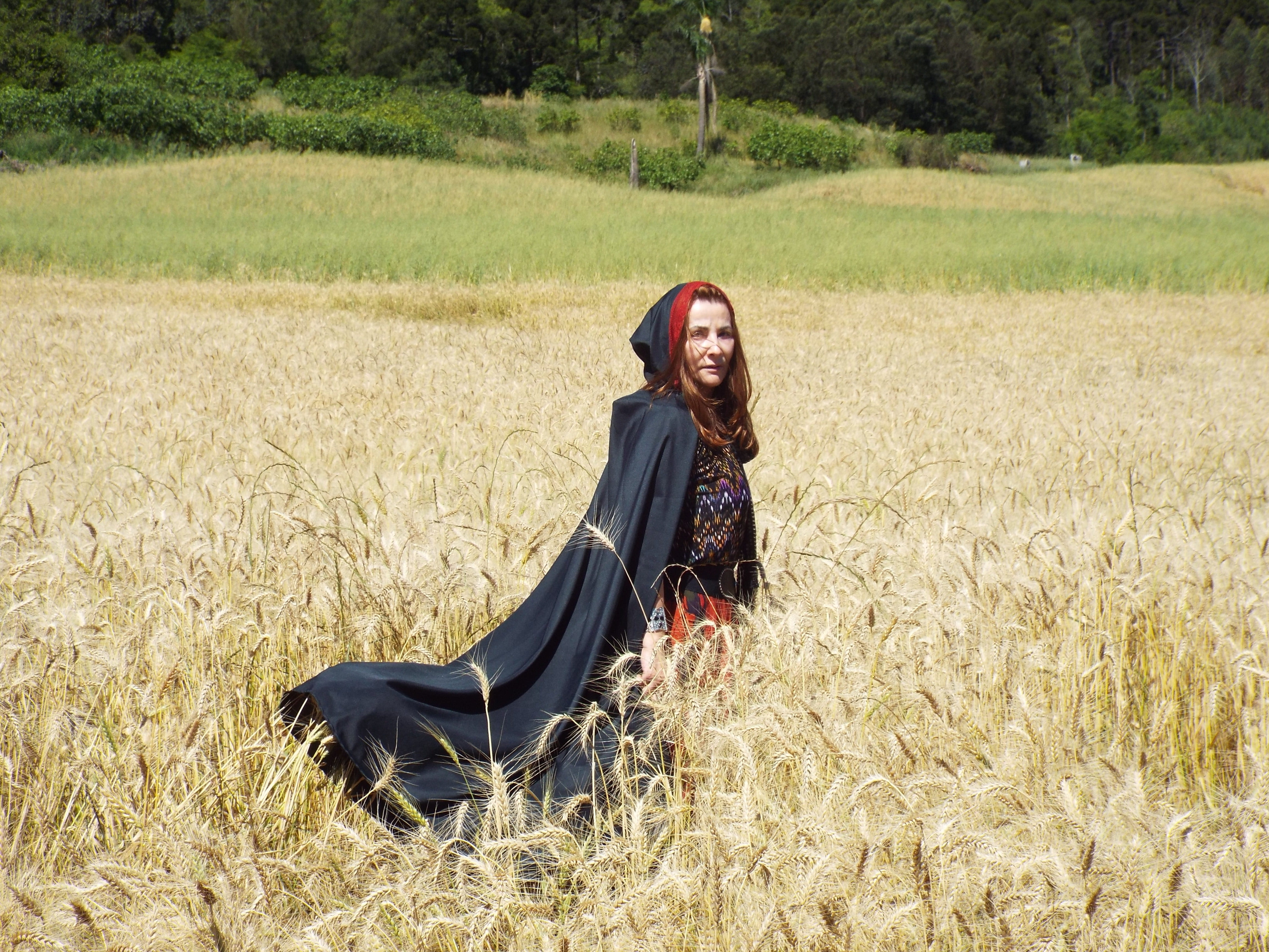 mistica, witch, casual clothing, looking at camera, beautiful woman, agriculture, fields, day, land, hairstyle, former, lady, terror, young adult, crow, HD Wallpaper