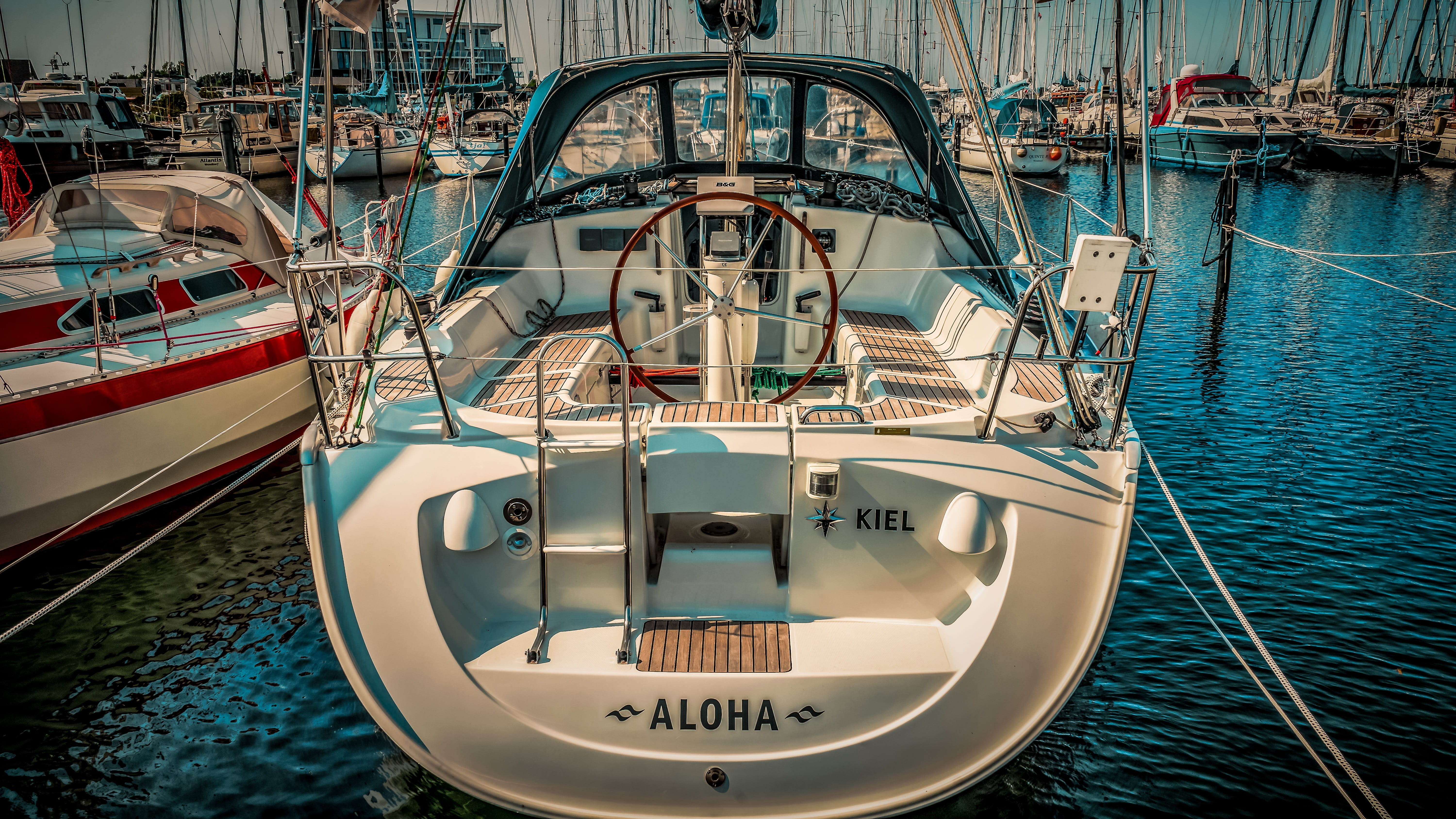 motor yacht, sailing, mode of transportation, boat, powerboat, no people, travel, nature, luxury, harbor, sun spot, ship, transportation, yachting, sailboat, HD Wallpaper