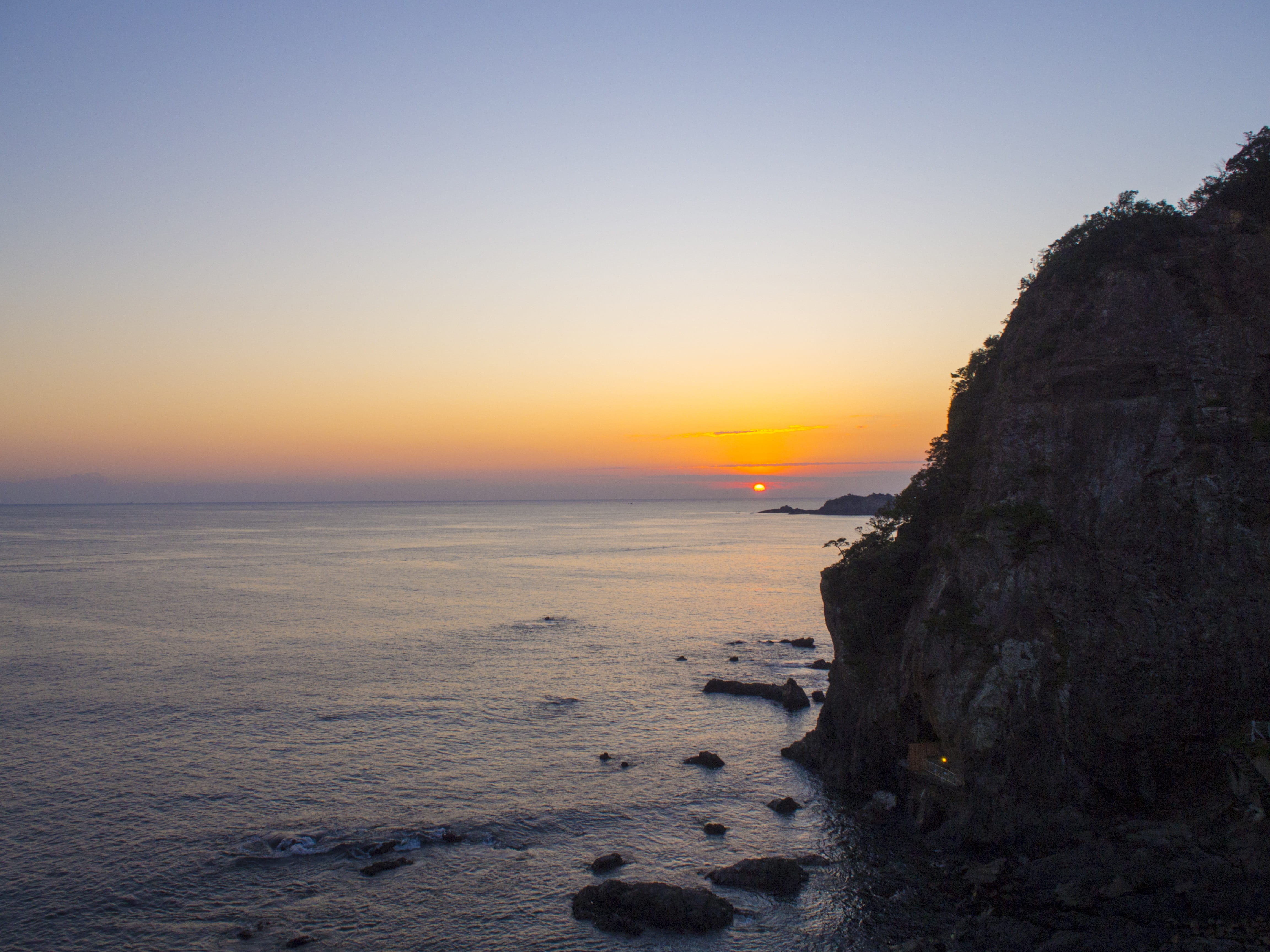 sea, land, idyllic, horizon, the coastline, sunset, water, beach, seascape, no people, outdoors, sun, horizon over water, landscape, scenics - nature, 4K, HD Wallpaper