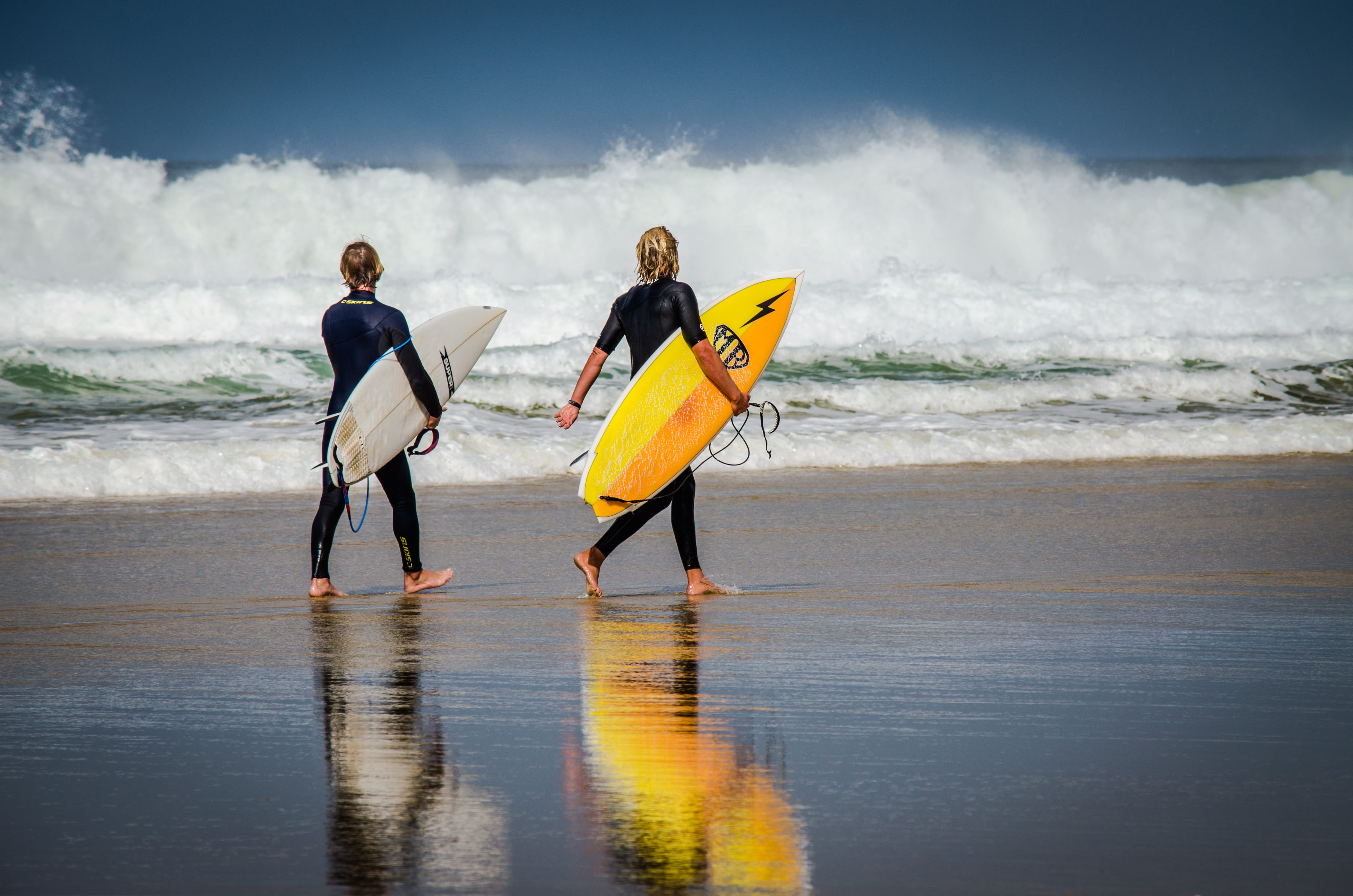 atlantic, travel, france, outdoors, sky, friends, together, people, summer, mood, ocean, sand, surf, motion, adult, joy, water, 4K, wave, human, women, HD Wallpaper