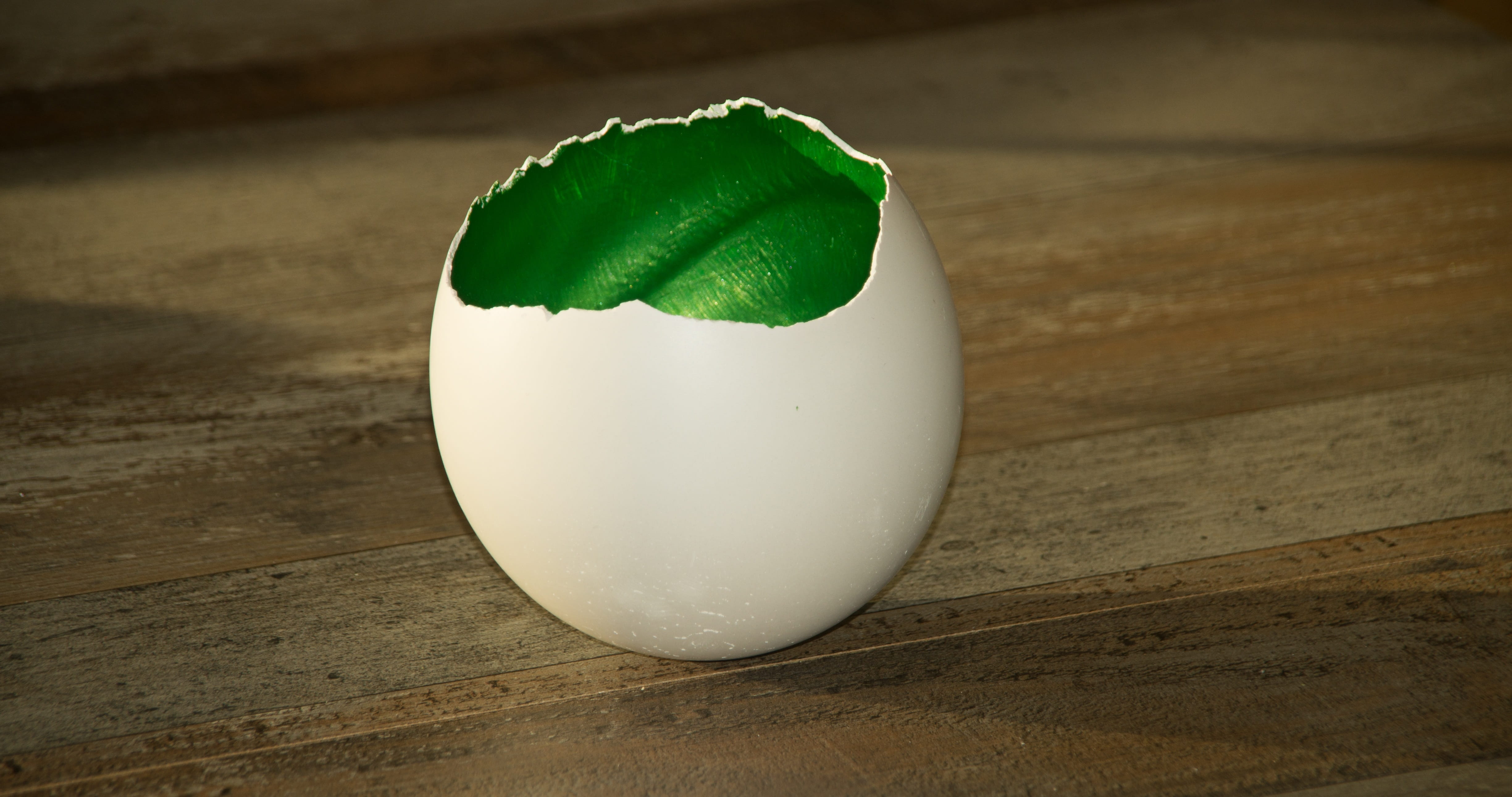 shell, indoors, diy, give away, craft factory, concrete shell, shabby chic, decoration, birthday, hatched, broken up, broken, green color, table, do it your self egg shell, HD Wallpaper