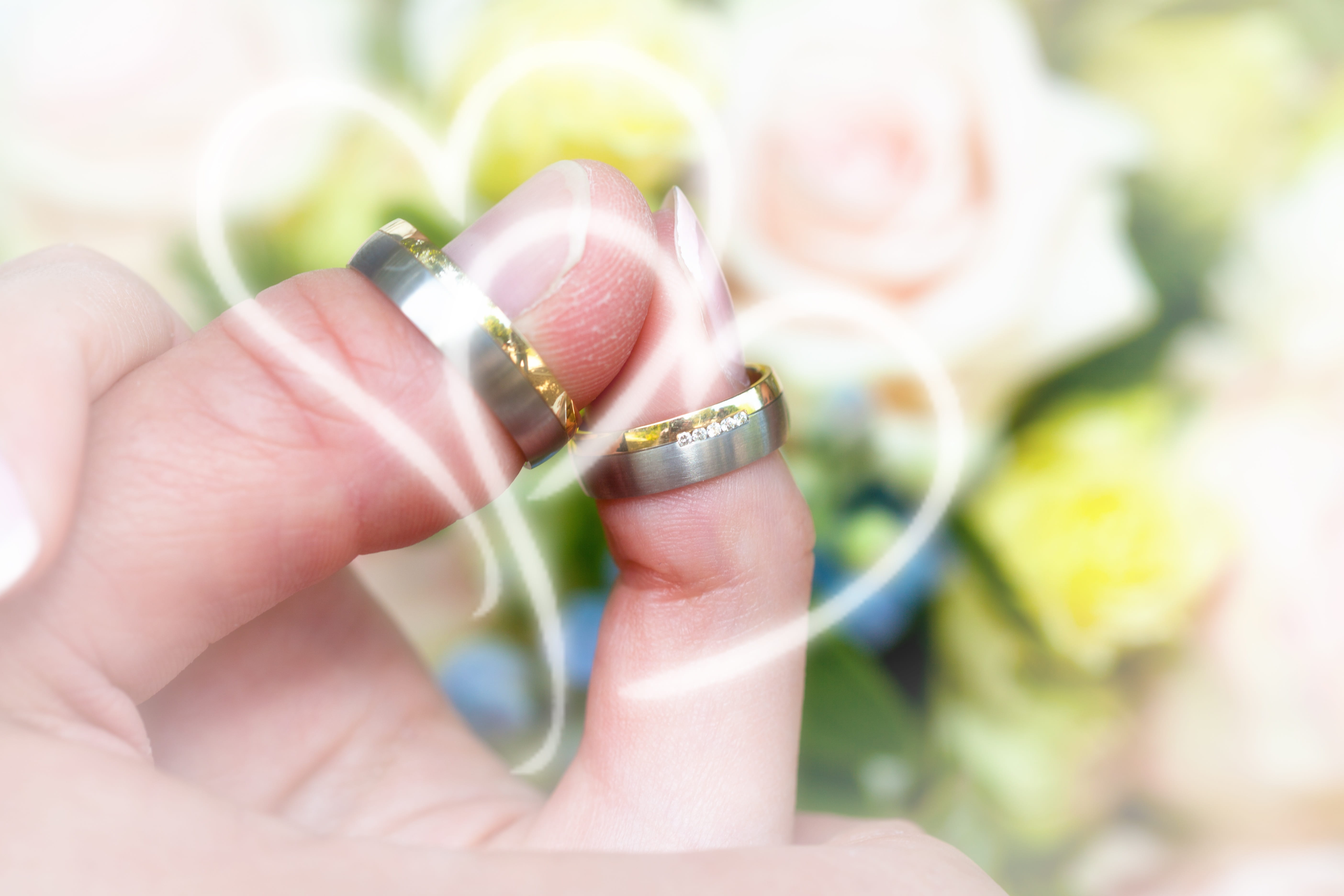 soft focus, connectedness, beautiful woman, one person, rings, finger, 5K, heart, roses, nail polish, romance, deco, focus on foreground, wedding, body part, HD Wallpaper