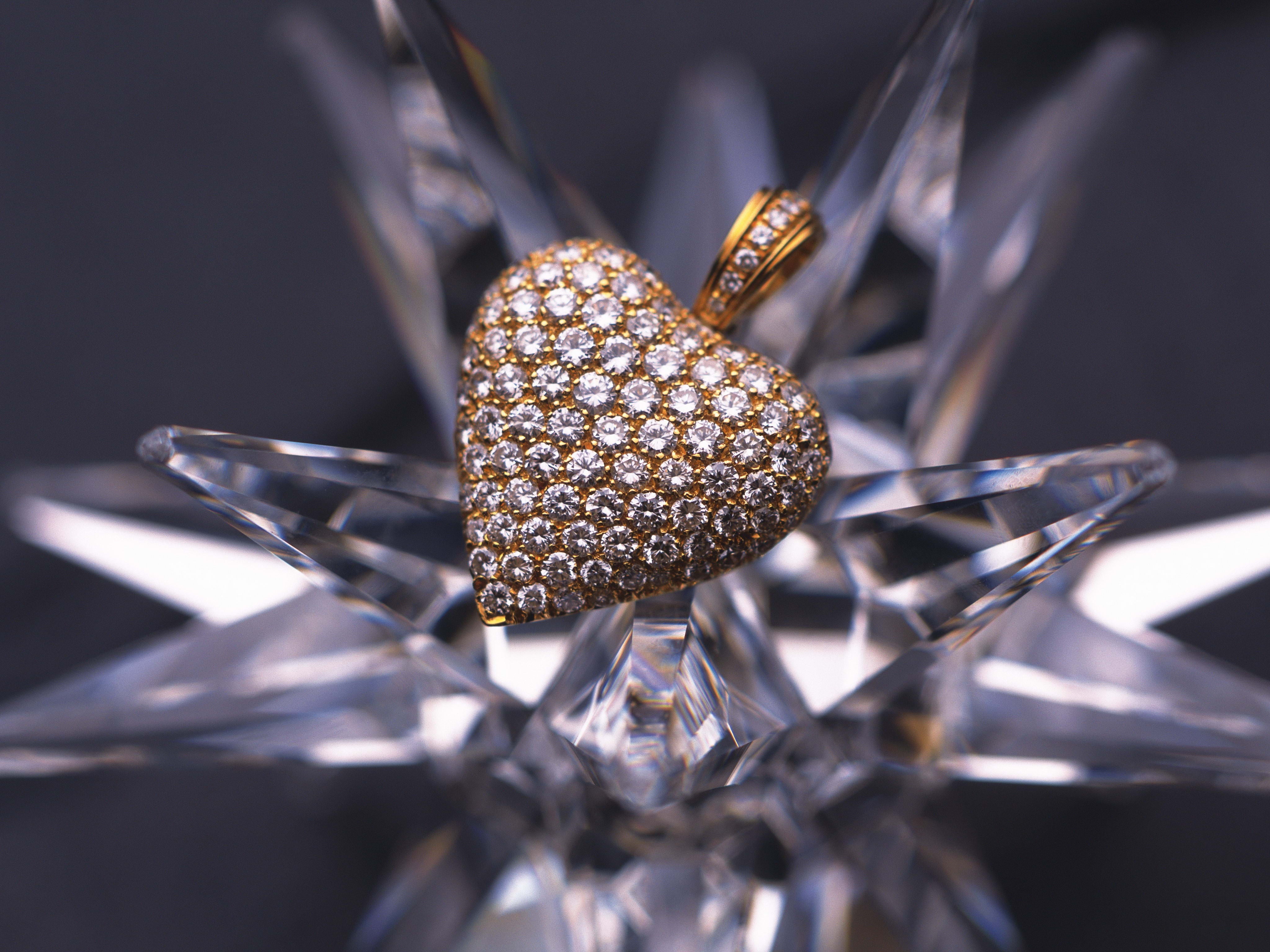 clear, encrusted, metal, shaped, personal Accessory, still life, fashion, silver - Metal, silver colored, shiny, wedding, ring, single Object, backgrounds, HD Wallpaper