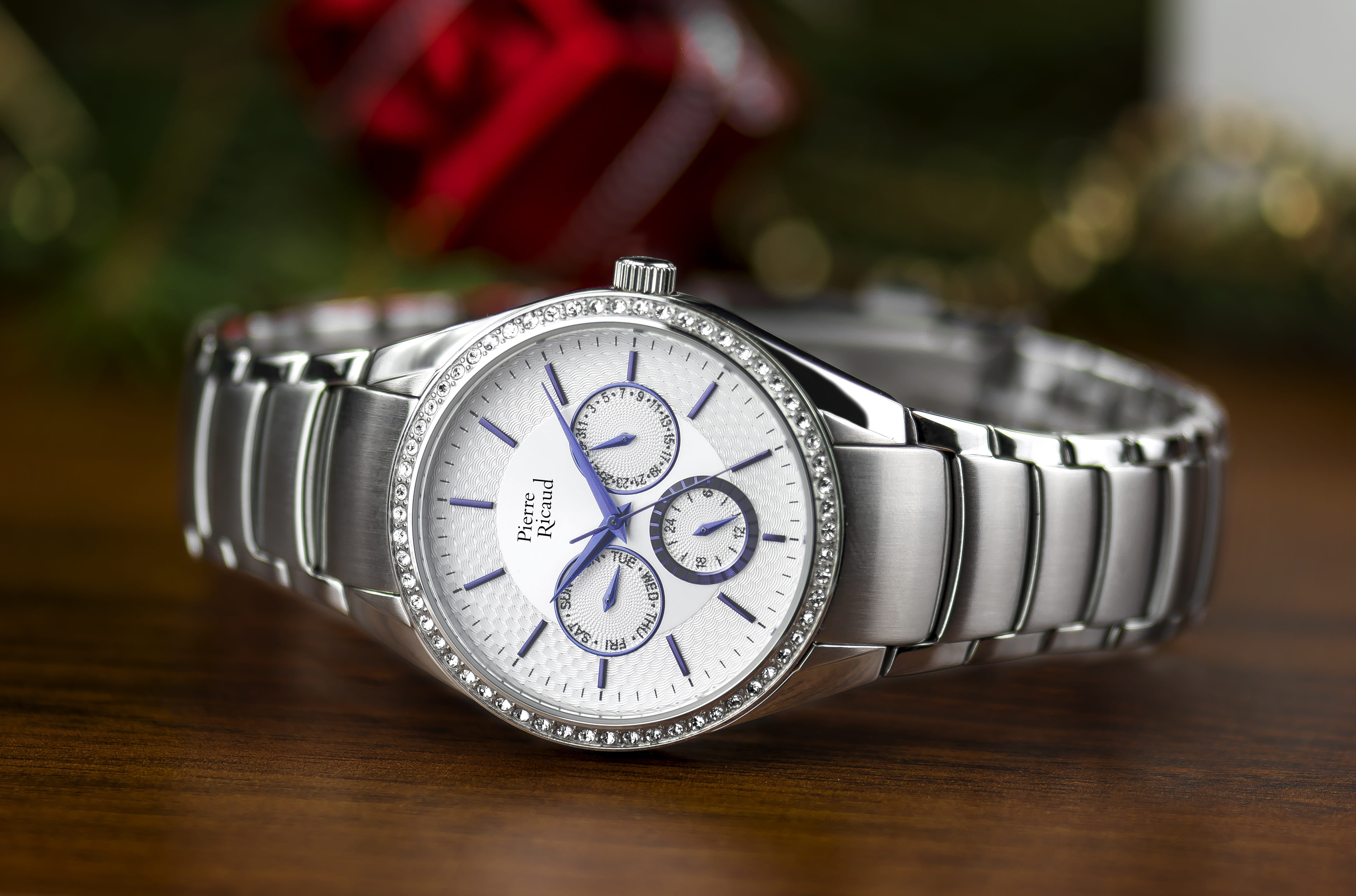 bracelet, clock face, number, selective focus, gemstone, colored, wealth, time, wristwatch, indoors, close-up, tabletop, watch, metal, elegance, no people, HD Wallpaper