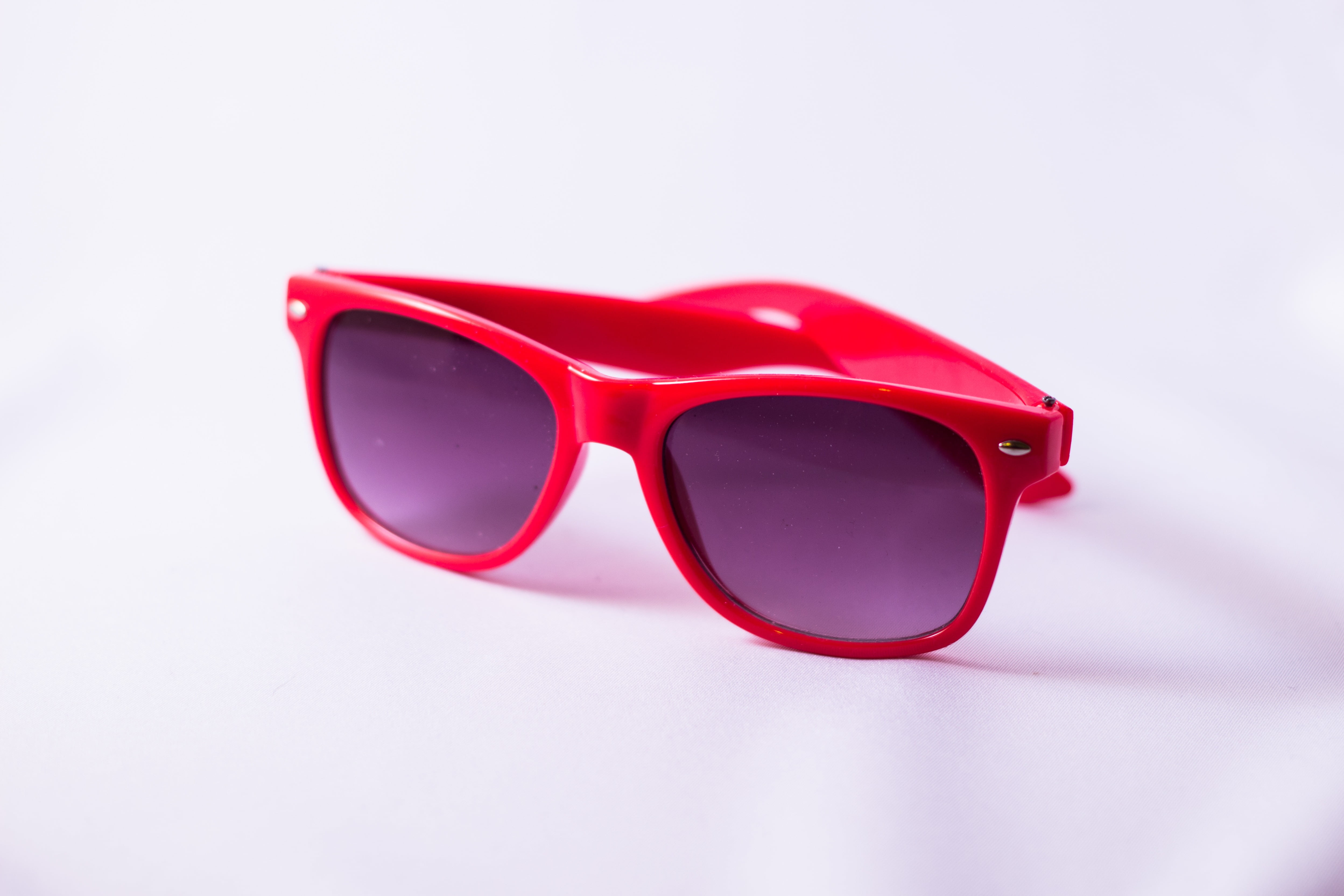 4K, elegance, protection, studio shot, style, sunglasses, closeup, wayfarer, glass, plastic, eyesight, close-up, pink color, eyewear, modern, summer, red, HD Wallpaper