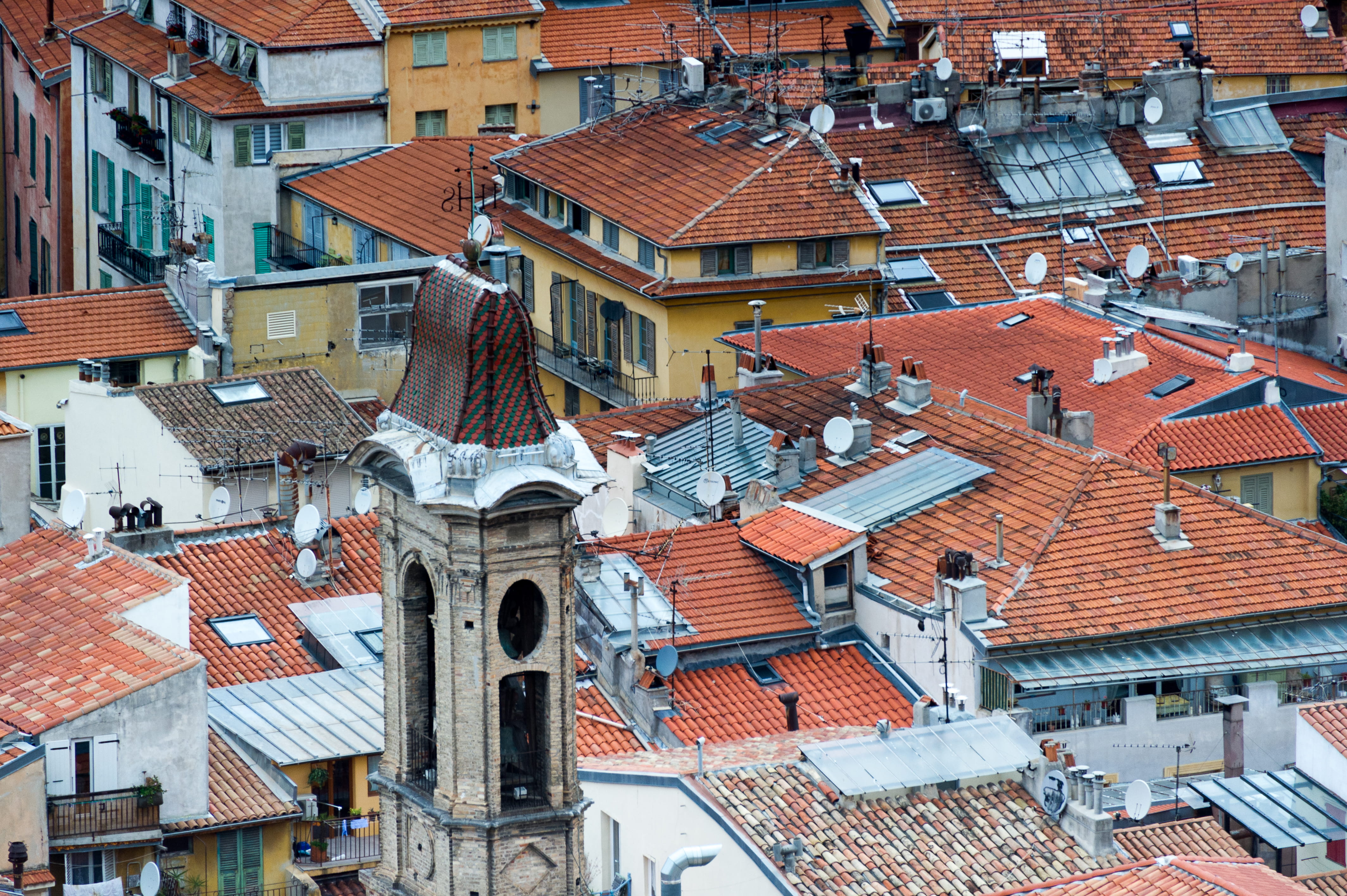 d3s, roofs, spire, place of worship, nice, roof, vieille ville, city, spirituality, town, belief, tiles, architecture, roof tile, residential district, HD Wallpaper