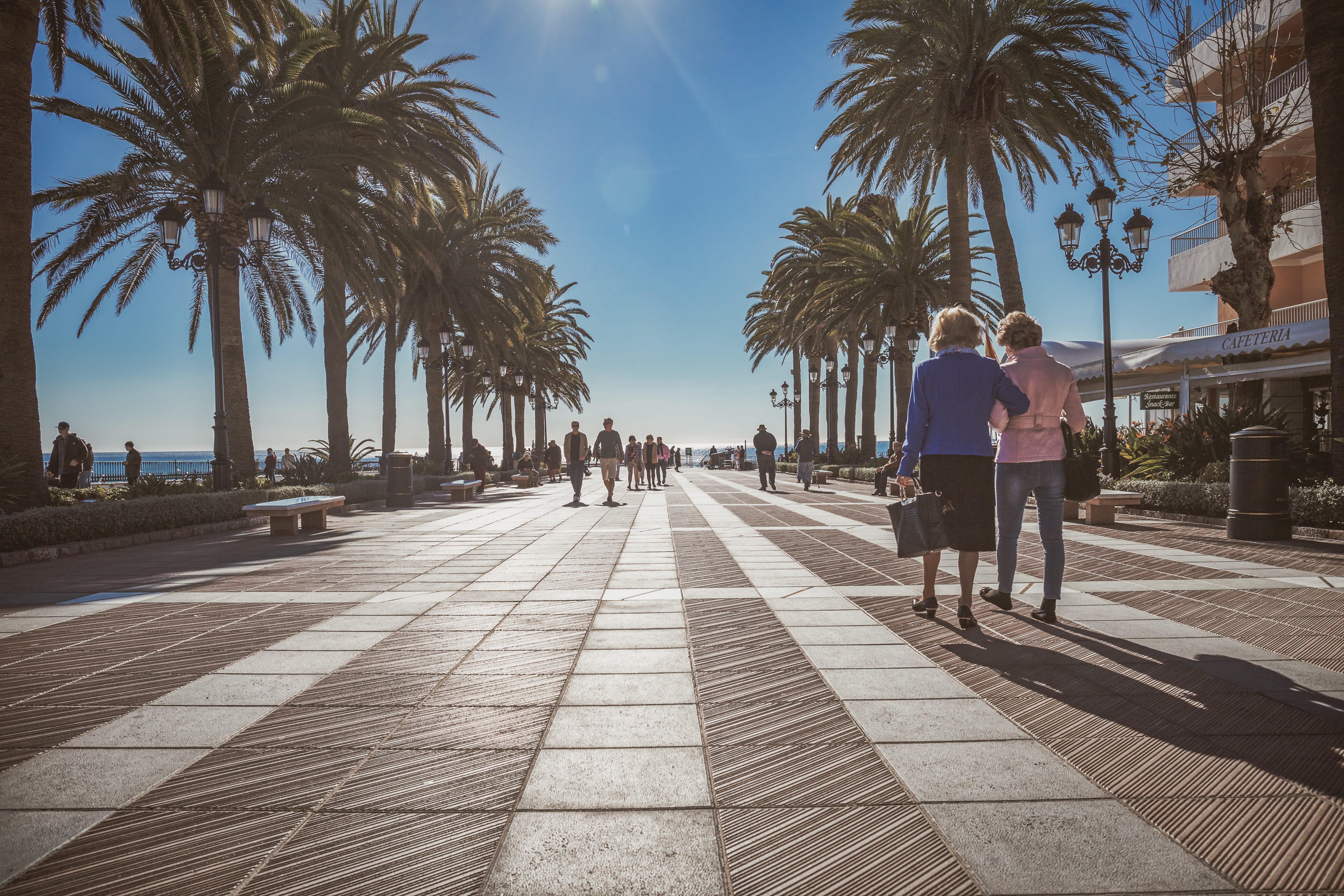 outdoors, group of people, downtown, sunlight, footpath, tropical climate, relaxing, sun, real people, women, nature, walking, urban, noon, pedestrians, HD Wallpaper