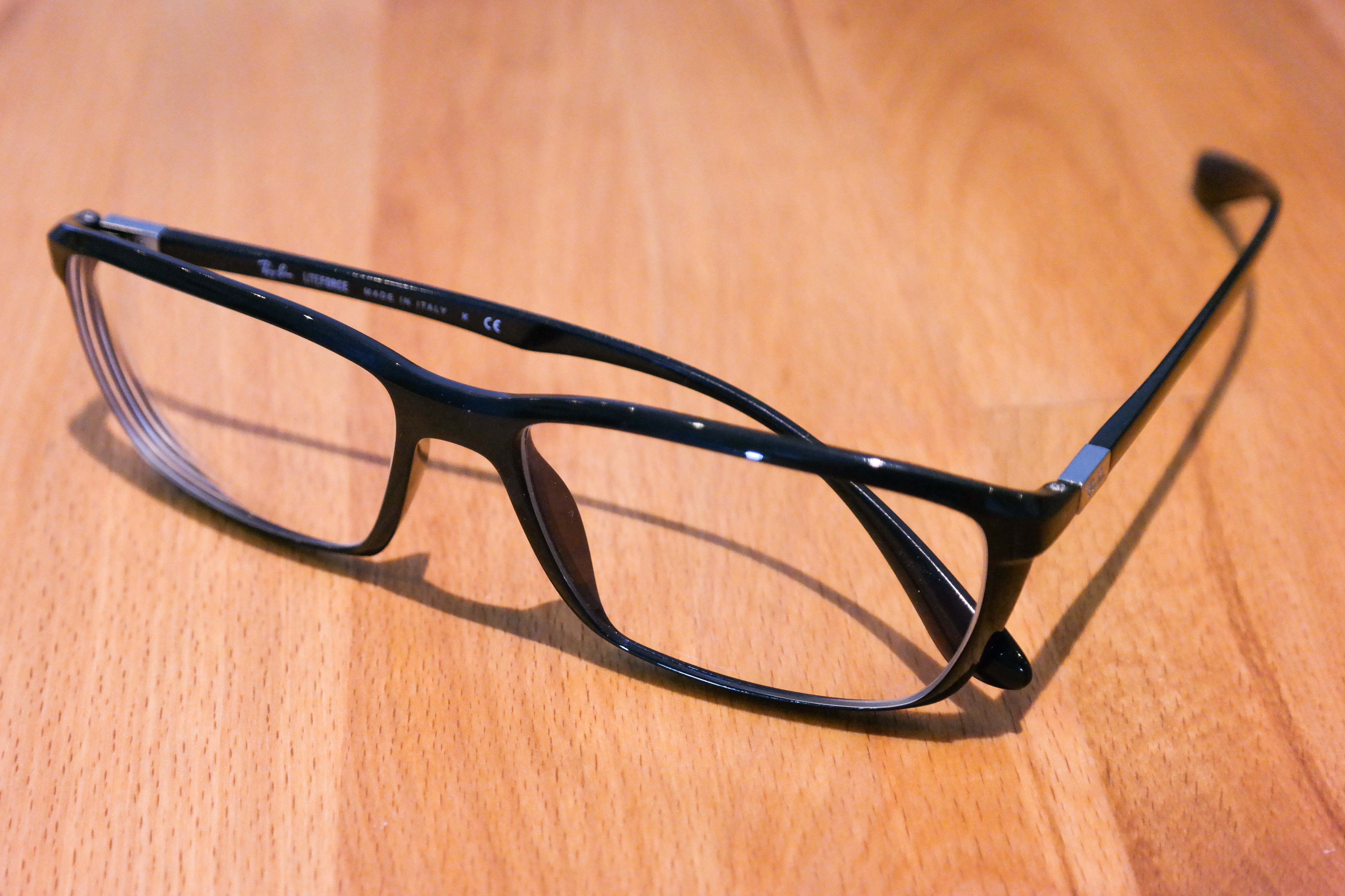 connection, eyesight, no people, wireless technology, shadow, single object, glasses, wood grain, 5K, ray ban, indoors, high angle view, table, wood, computer, HD Wallpaper