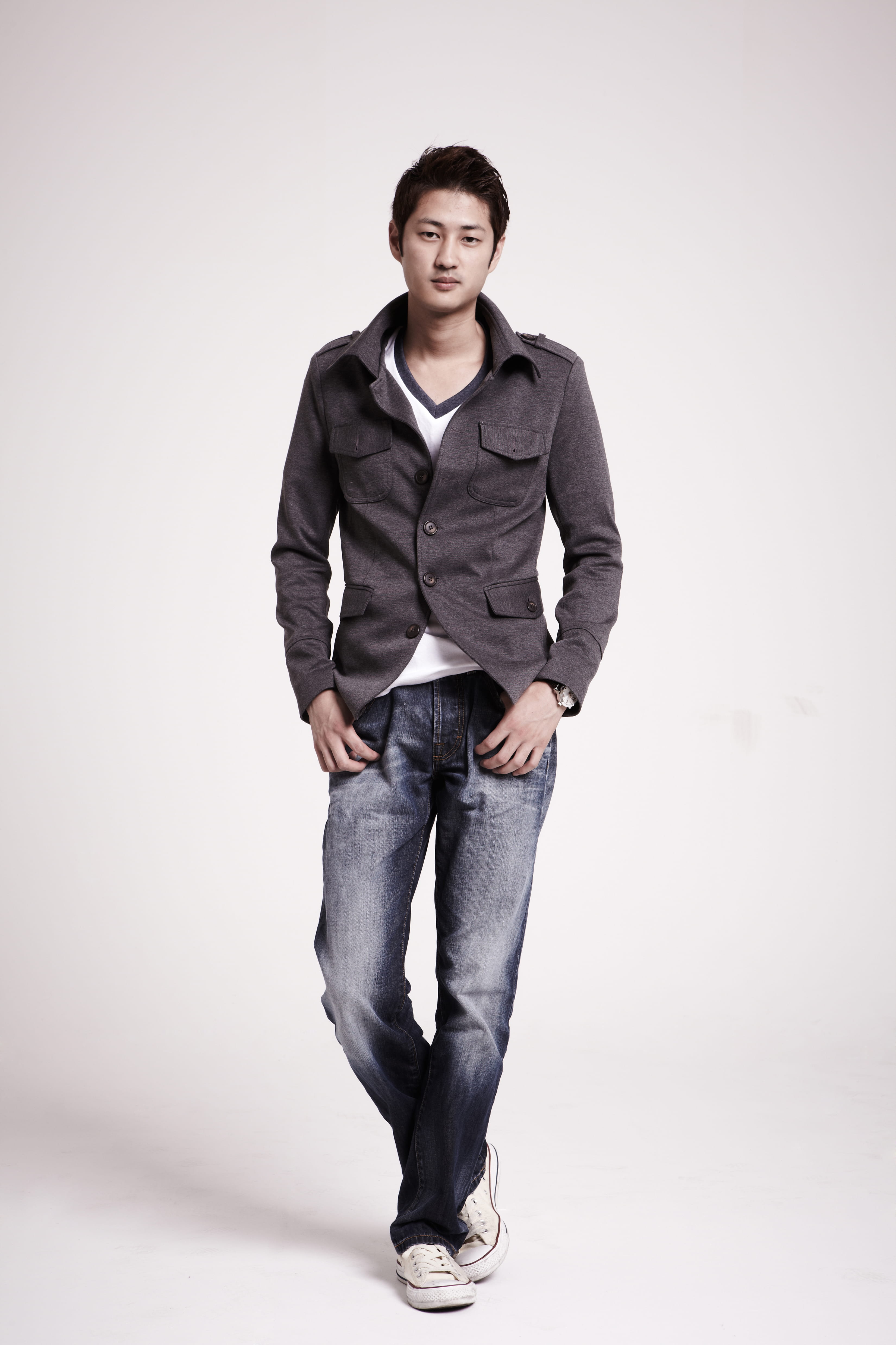 casual clothing, studio, young men, fashionable, indoors, smiling, handsome, lifestyles, full length, Asian, attractive, studio shot, hands in pockets, Phone HD Wallpaper