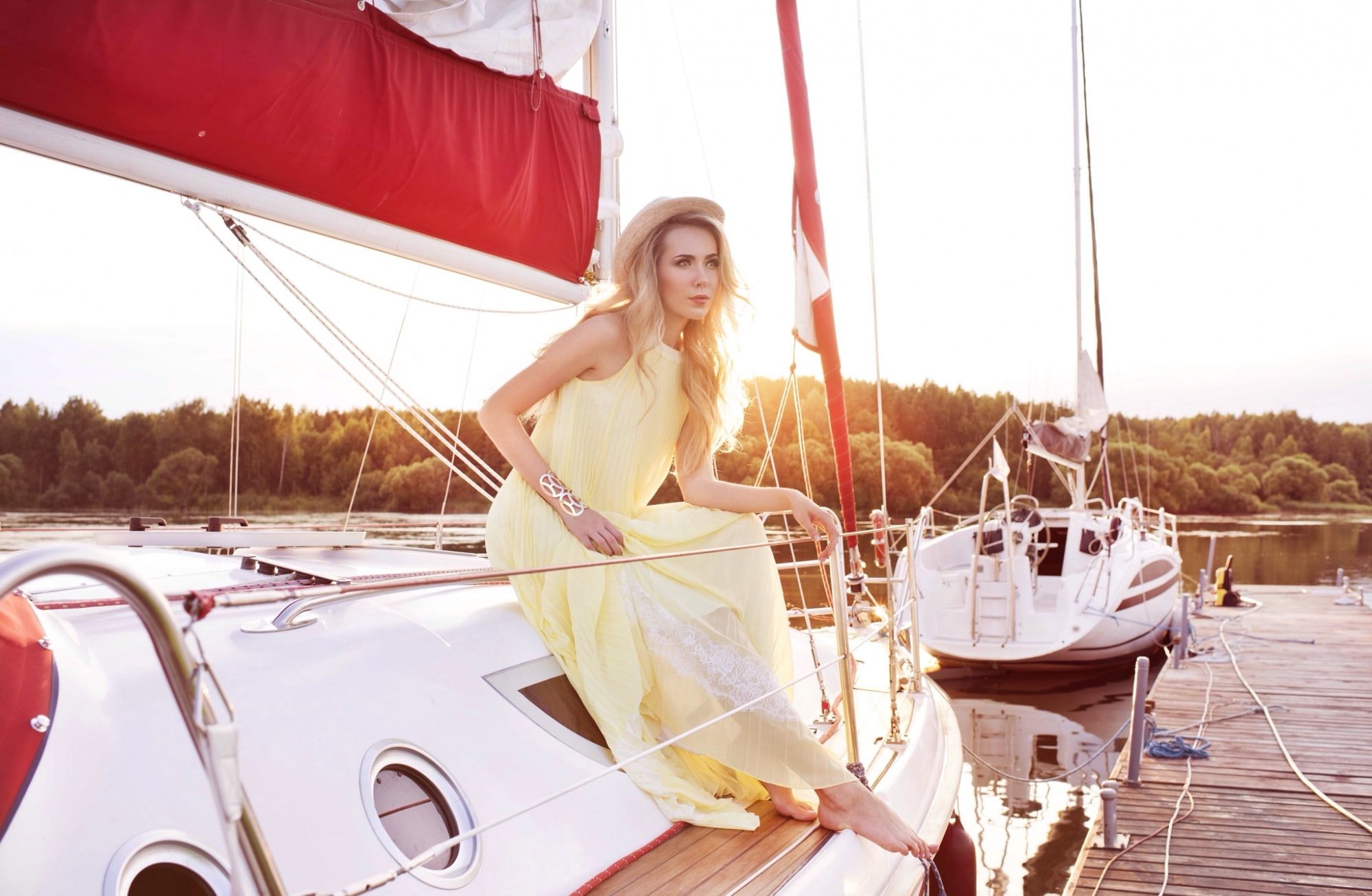 mode of transportation, day, Vacation, hairstyle, Outdoors, water, Travel, sailboat, women, adult, Fashion, Style, Girls, Clothing, Dress, clothes, Boat, HD Wallpaper