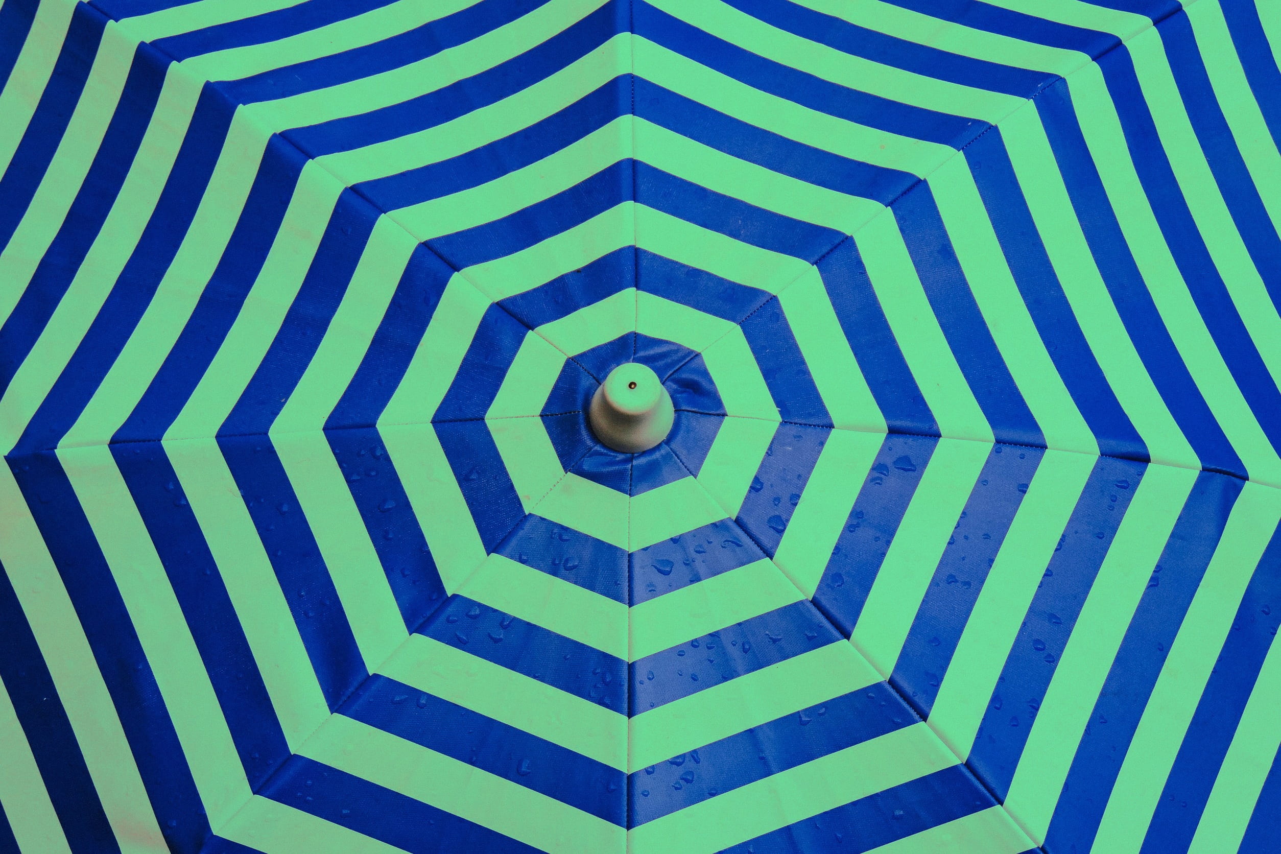 textured, protection, parasol, circle, nobody, no people, full frame, flooring, geometric shape, color, backgrounds, shape, architecture, umbrella, modern, HD Wallpaper