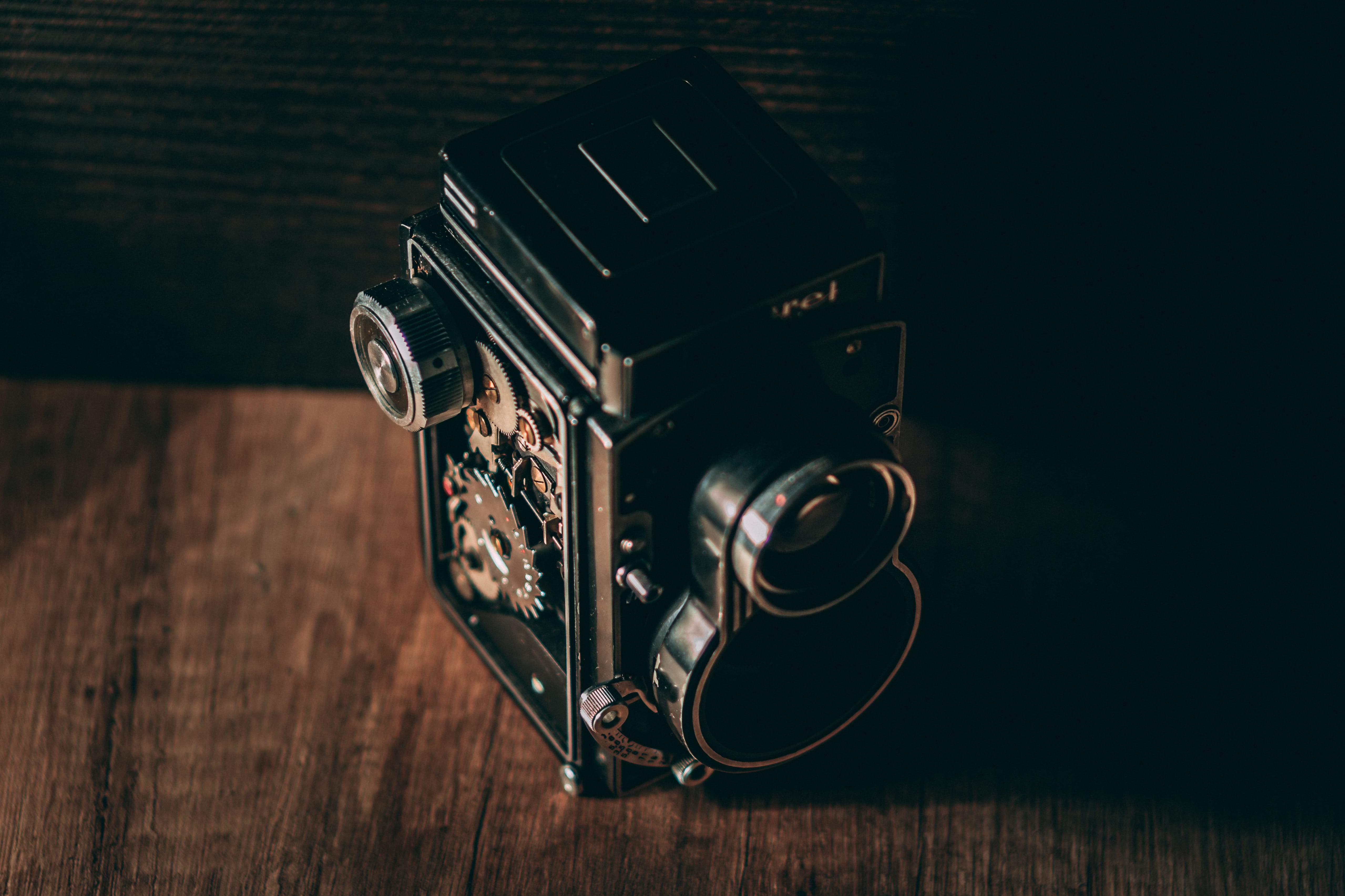 table, still life, digital camera, single object, camera, lens - optical instrument, 4K, retro styled, arts culture and entertainment, technology, wood - material, HD Wallpaper