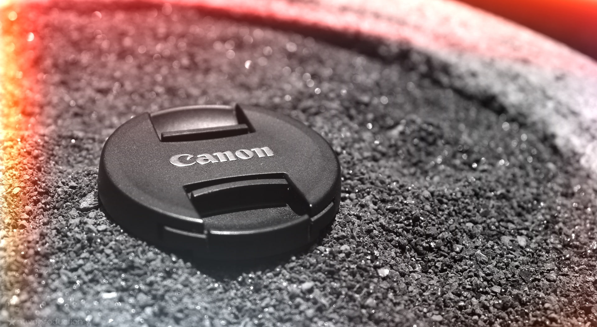 1080P, indoors, text, shape, camera, single object, dslr, computer, connection, photograpy, push button, canon, computer key, day, western script, technology, HD Wallpaper