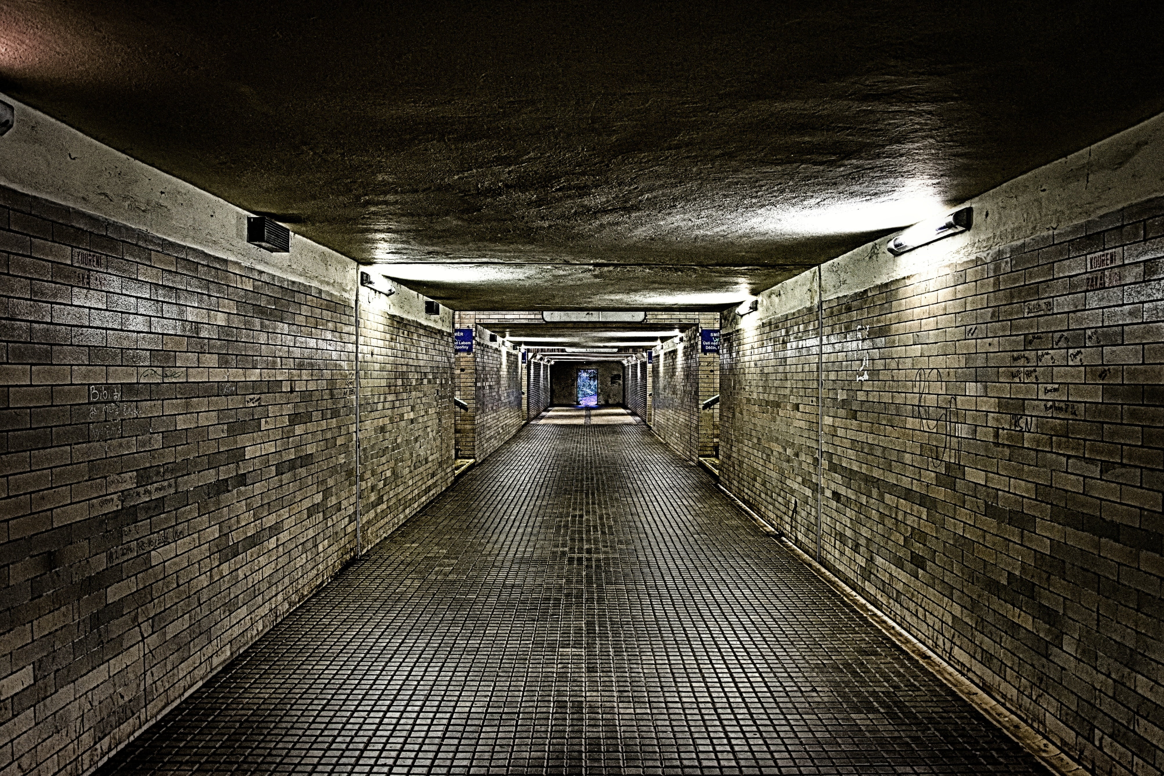 wall, tunnel, ceiling, footpath, horror movie, gray, corridor, flooring, the way forward, warning, long, risk, dark, brick, 4K, light at the end of the tunnel, HD Wallpaper