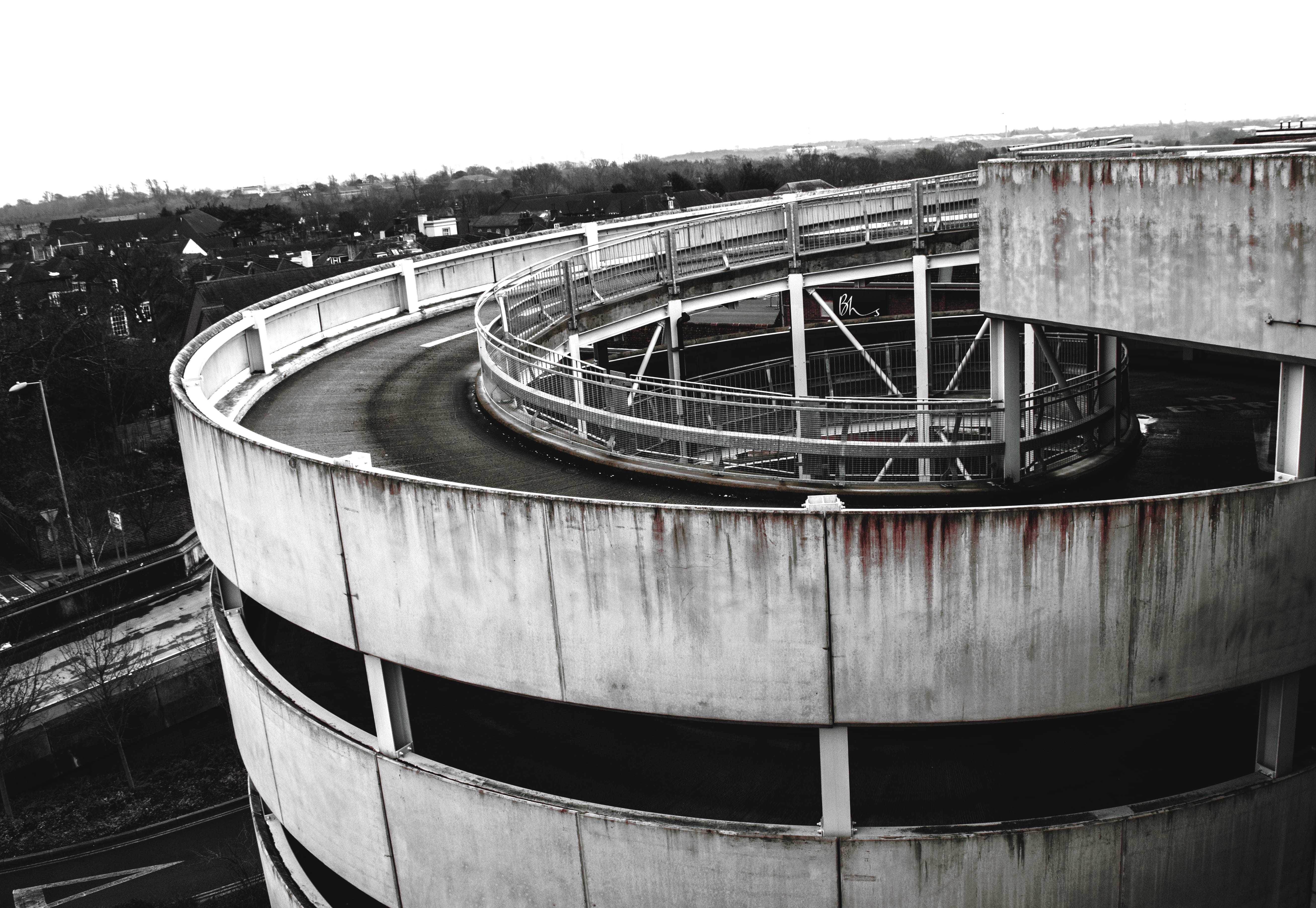 mode of transportation, connection, united kingdom, desaturated, metal, tree, nature, ground, outdoors, carpark, transportation, bleak, nikon, city, clear sky, HD Wallpaper