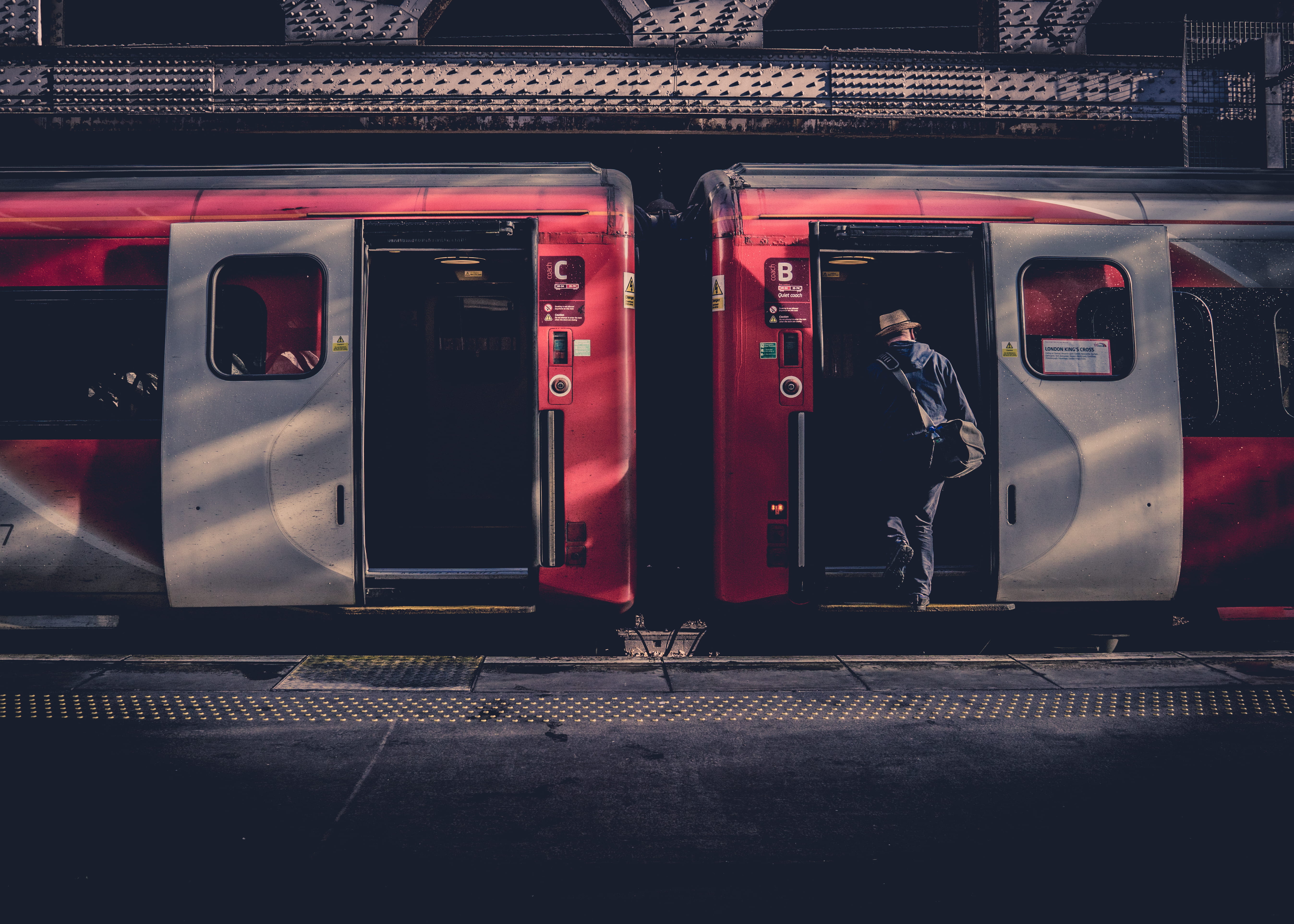 station, edinburgh, boarding, railway station, rail transportation, go, passenger train, vehicle door, real people, platform, journey, doorway, entering, HD Wallpaper