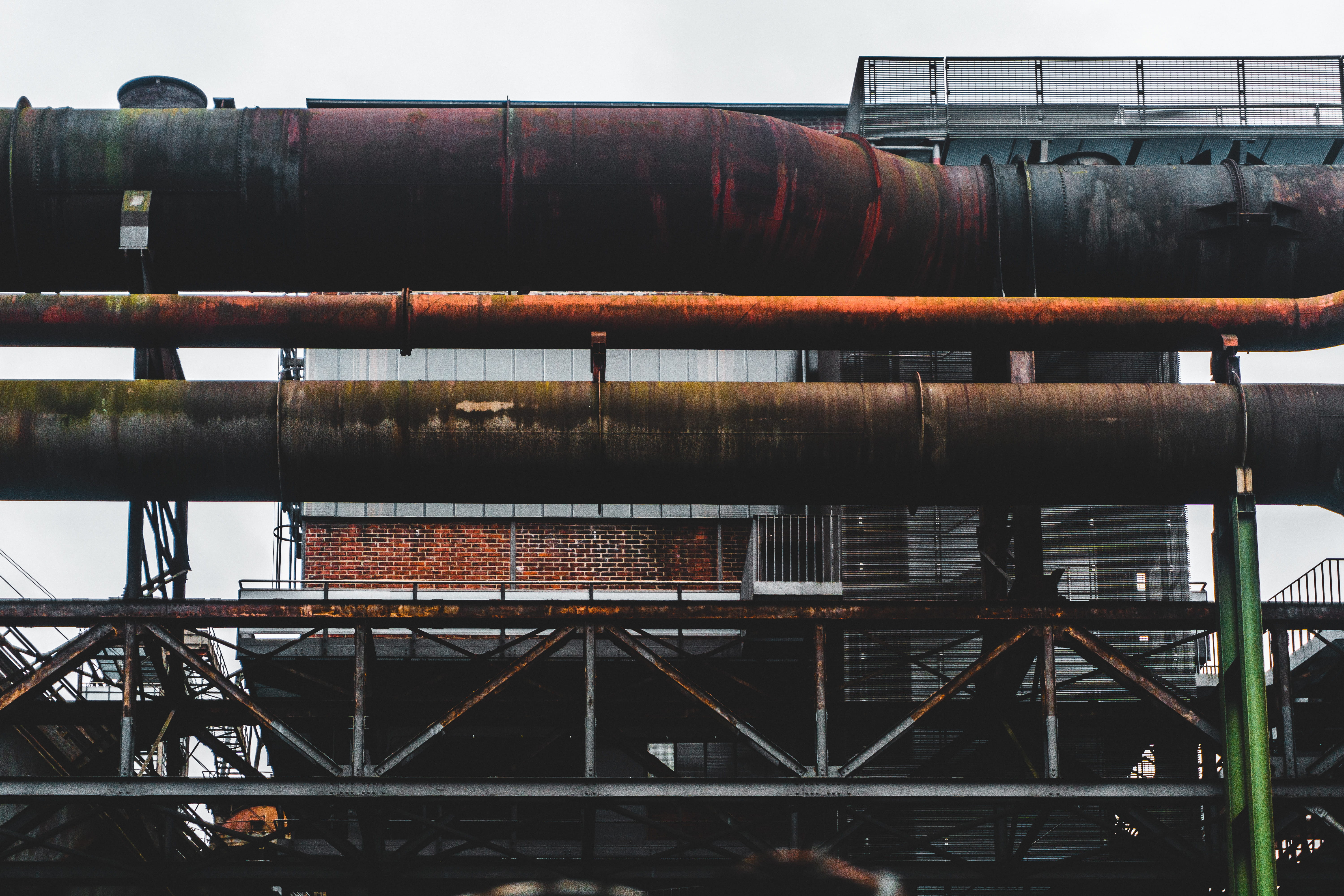 rail, rust, rusty, railing, sky, pipe - tube, train track, alloy, coal, oilfield, day, steel, shipping container, pollution, architecture, low angle view, HD Wallpaper