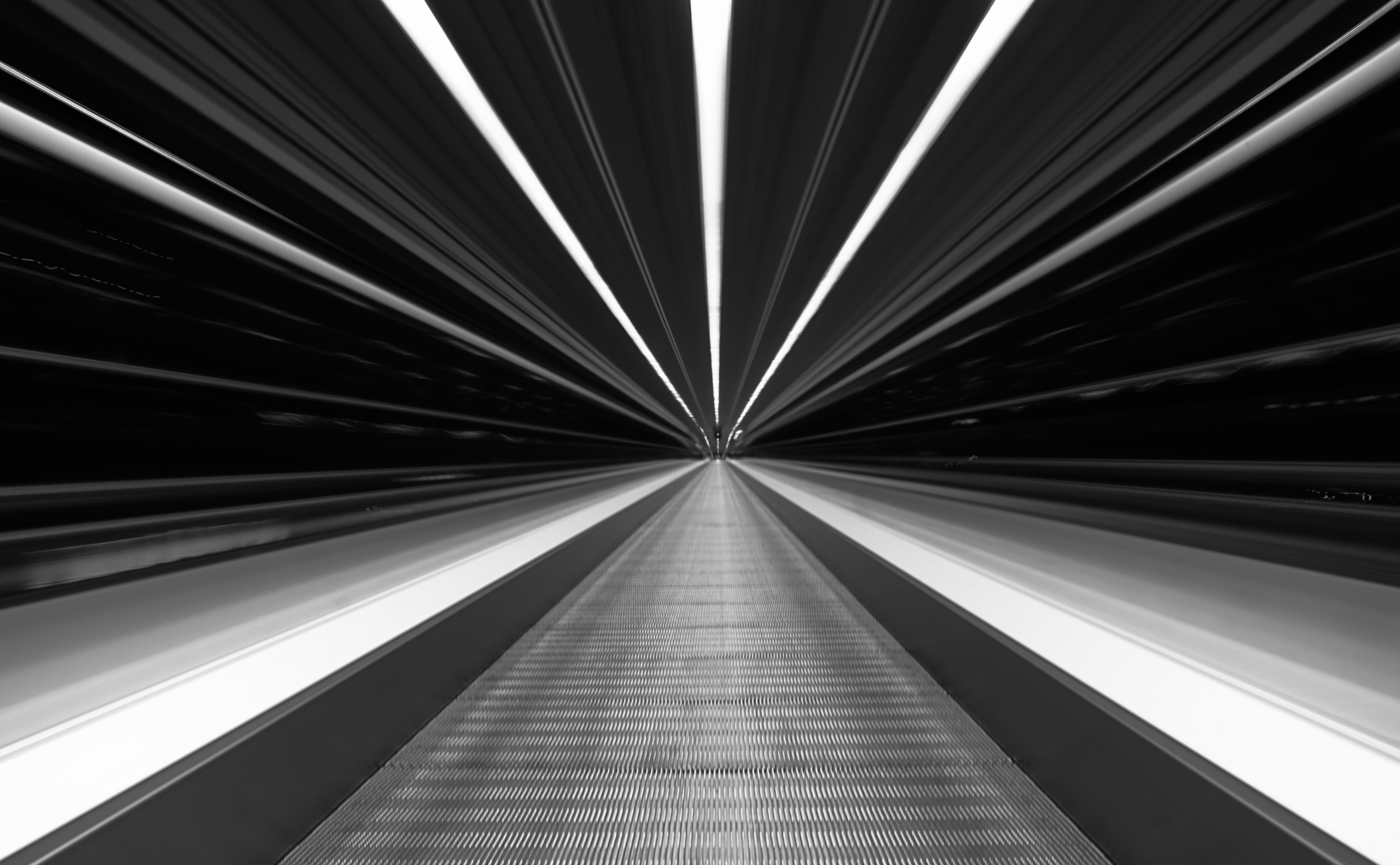 abstract, futuristic, diminishing perspective, indoors, black, lighting equipment, ceiling, 4K, no people, moving walkway, the way forward, HD Wallpaper