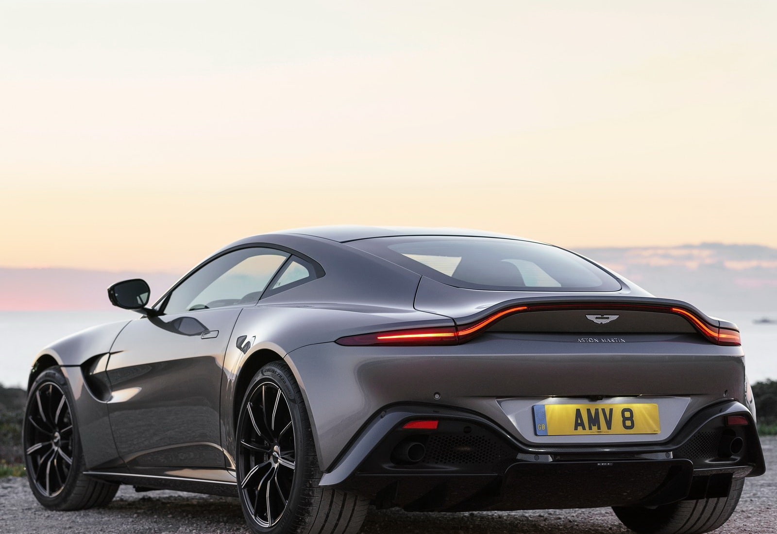 720P, copy space, land vehicle, motor vehicle, sunset, travel, modern, outdoors, speed, motion, nature, mode of transportation, vantage, convertible, sky, HD Wallpaper